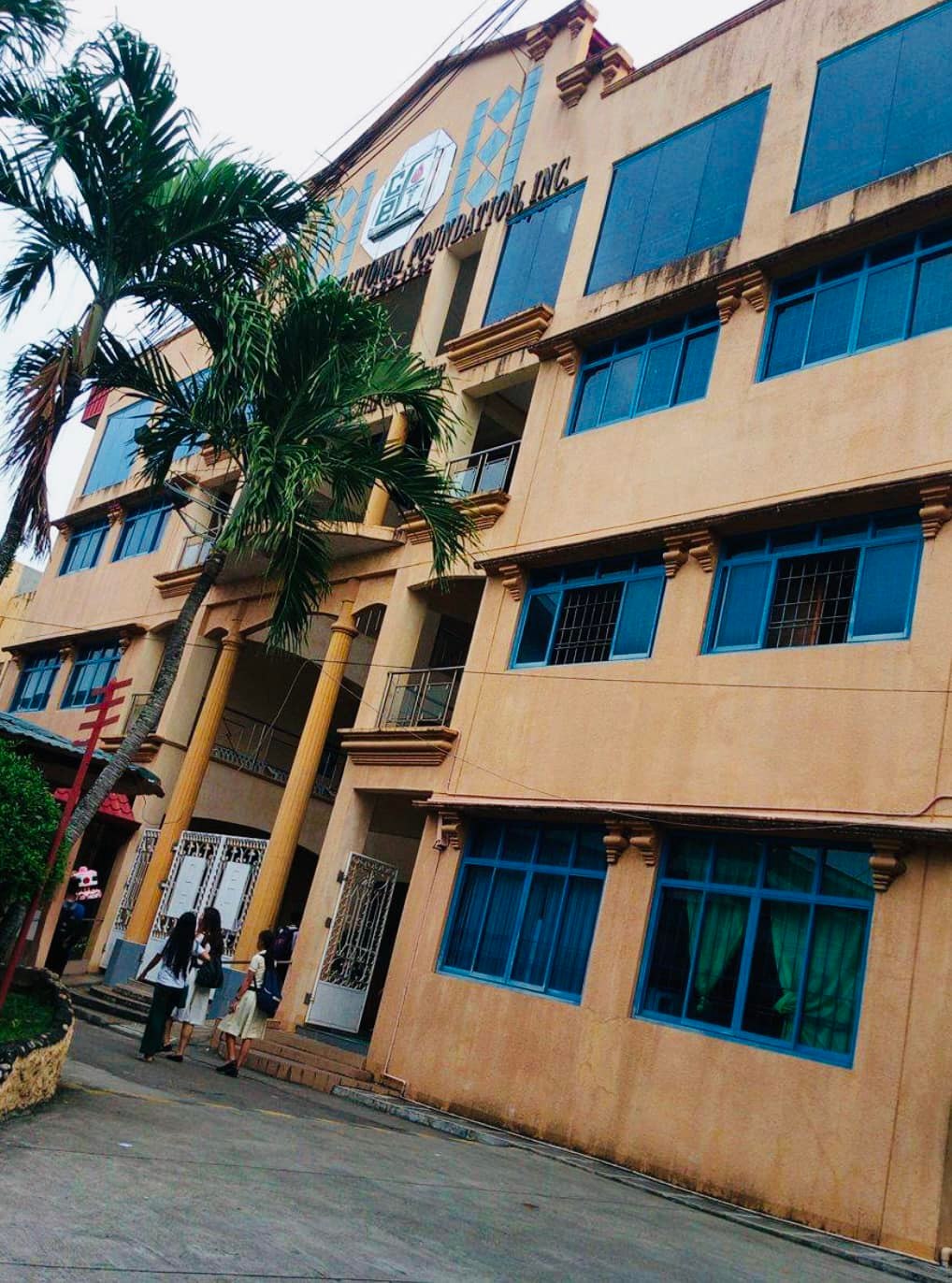 CEFI BED SHS - The Academic Club