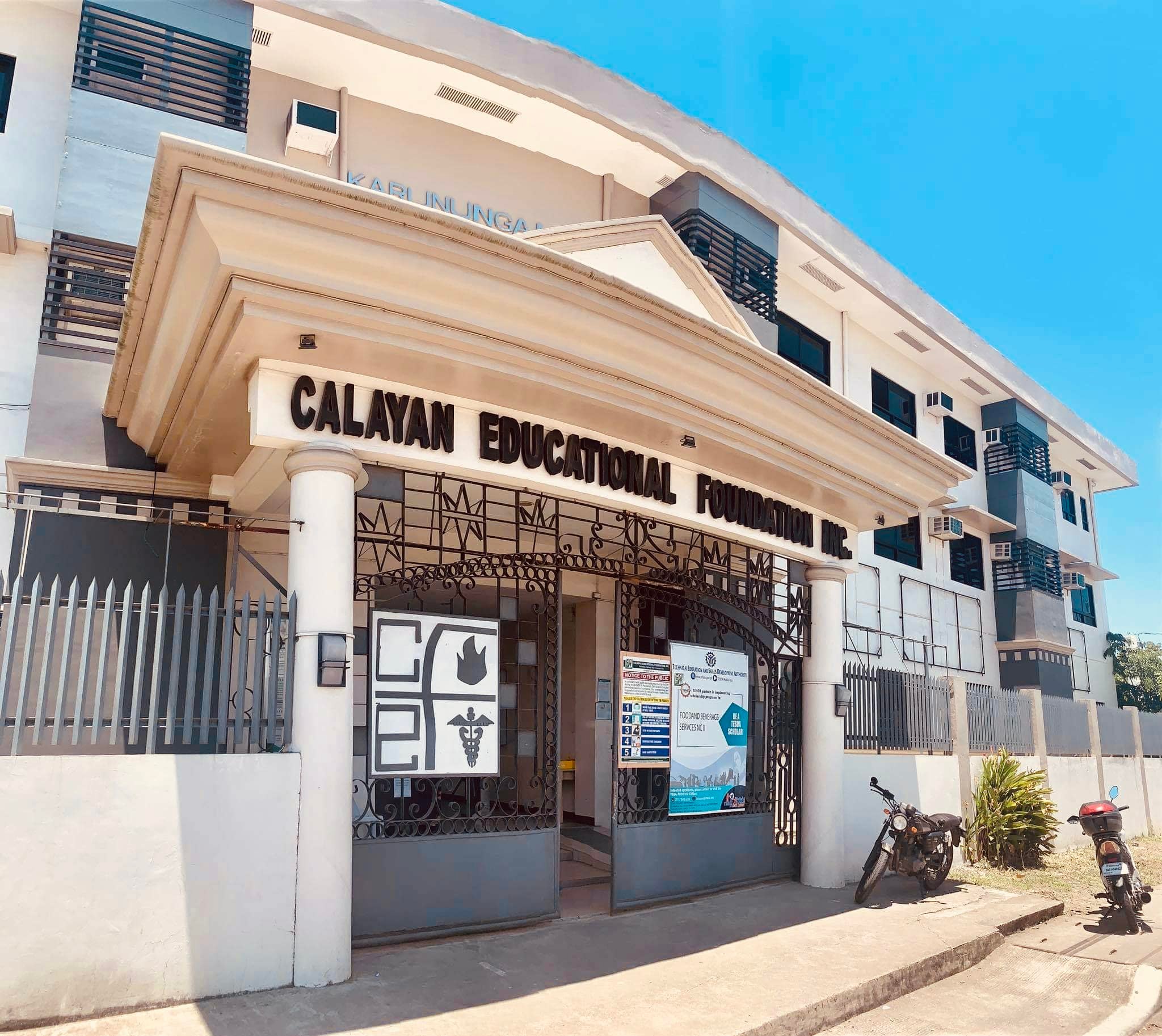 CEFI BED SHS - The Academic Club