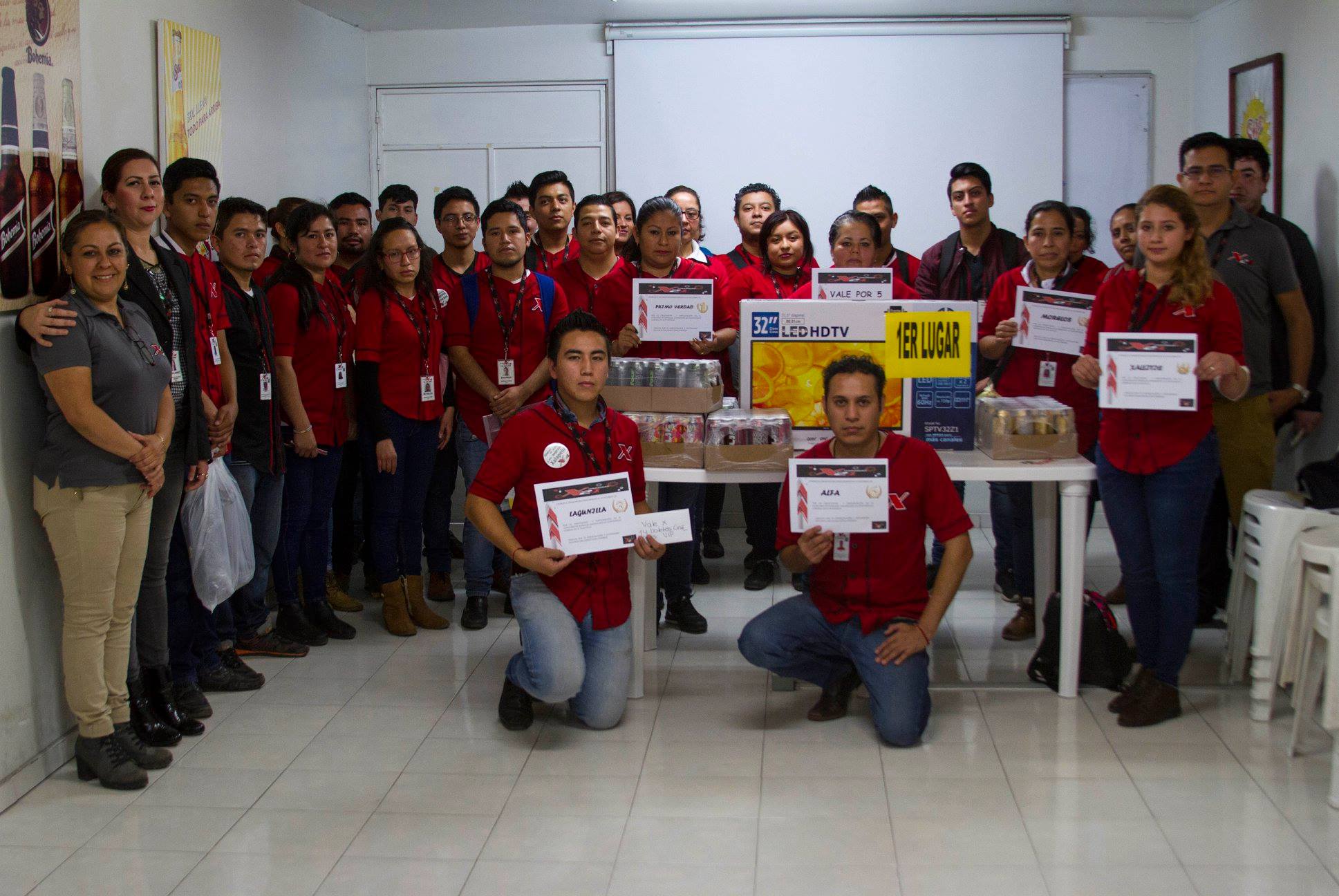 Comunidad X24 - Felicidades a todos nuestros colaboradores... | Facebook