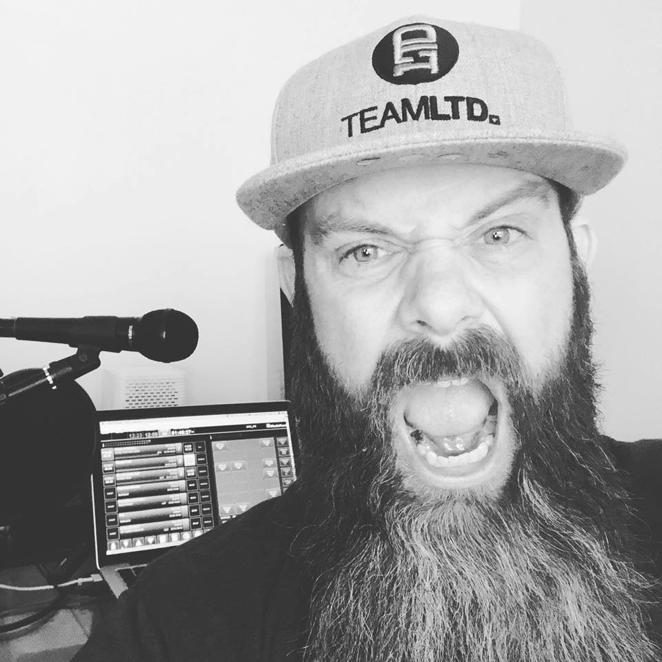 Neil Anthony Live