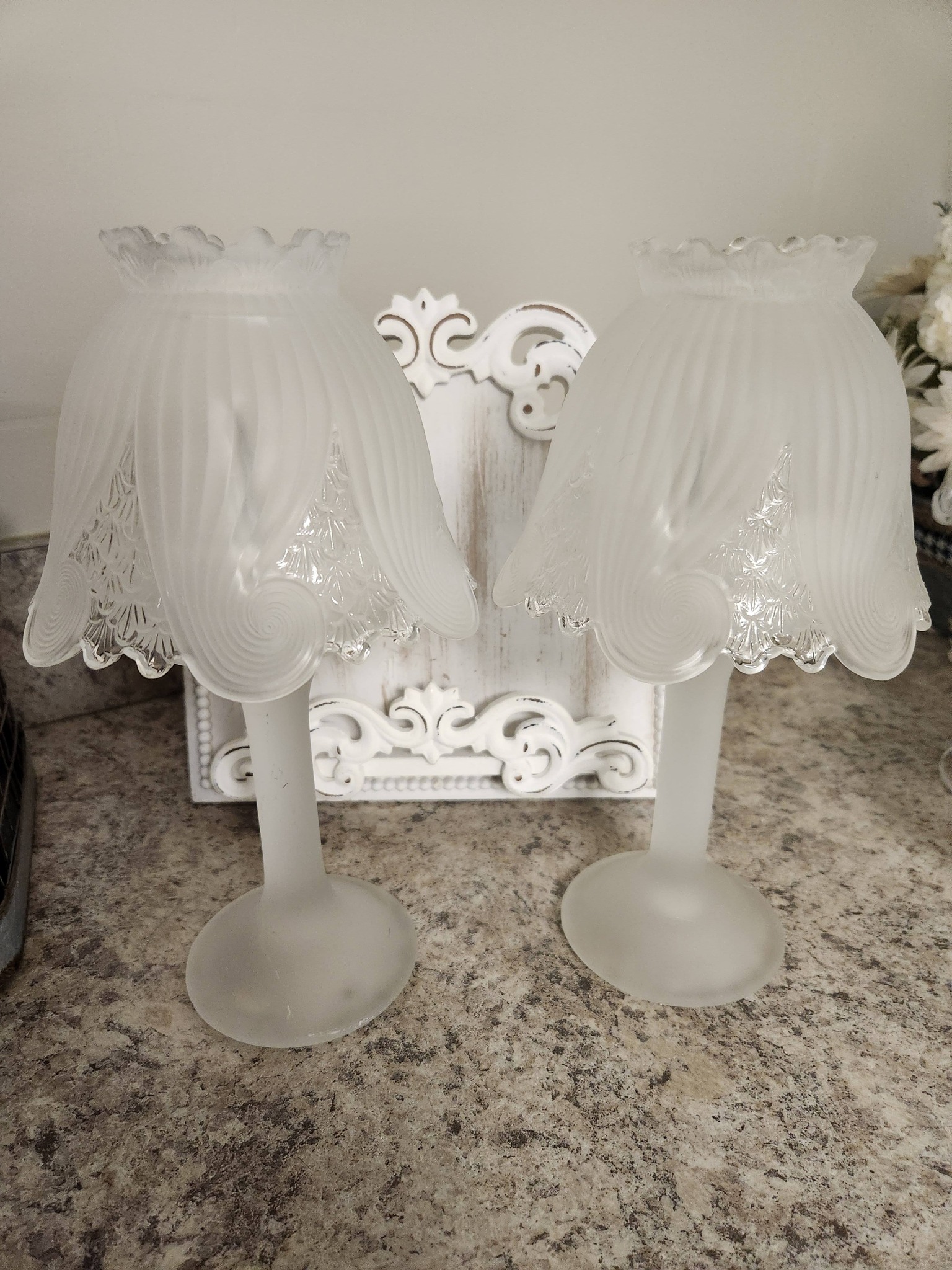 Satin partylite fairy lamps for sale display picture 1