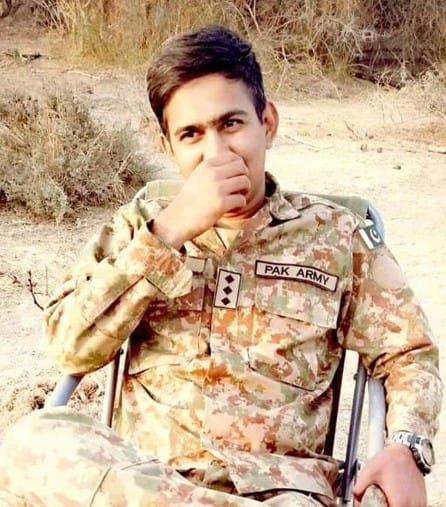 Captain Aaqib Javed Shaheed - ‏اِنَّا لِلّٰہِ وَاِنَّآ اِلَیْہِ ...