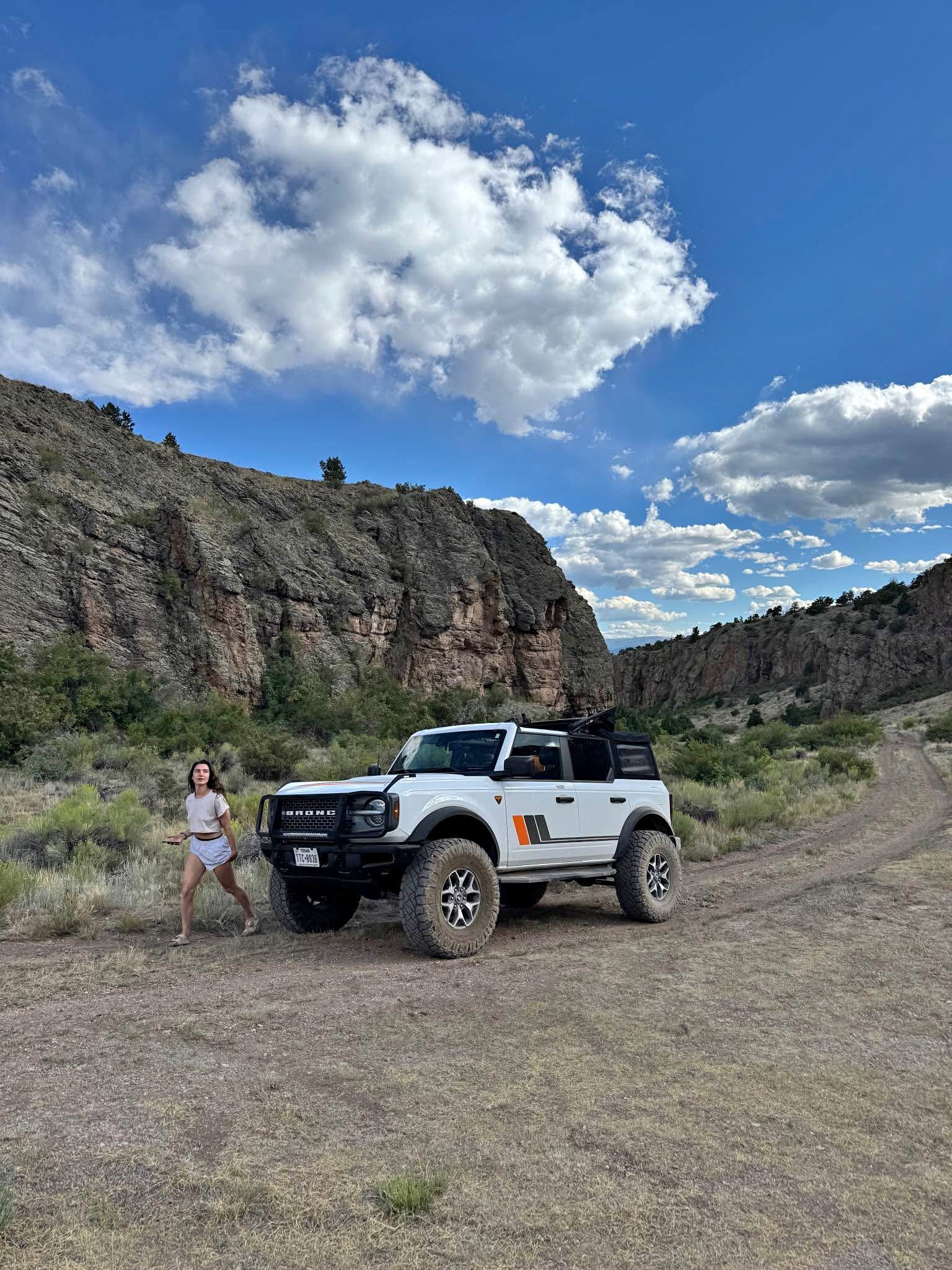 2022 Ford Bronco Badlands – 6-Speed Manual – 22,000 mi – Custom ...