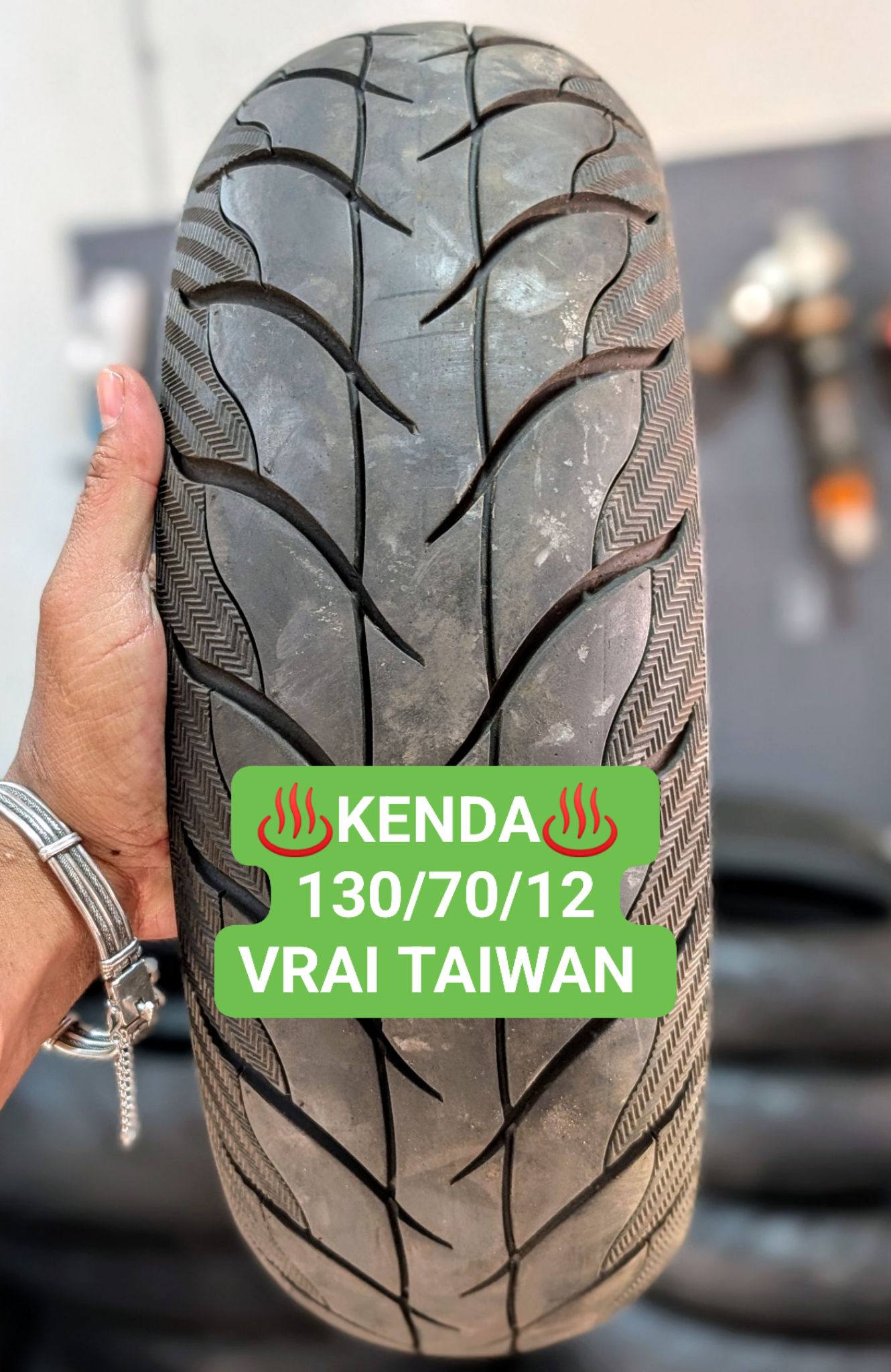 Varotra Pneu Moto