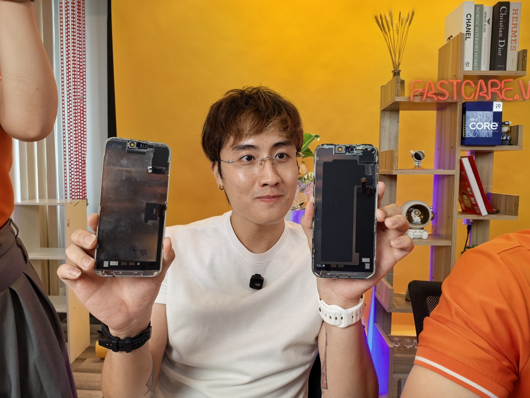 Cộng đồng người dùng Apple Việt Nam | Vật Vờ Studio | ## Mổ bụng iPhone ...