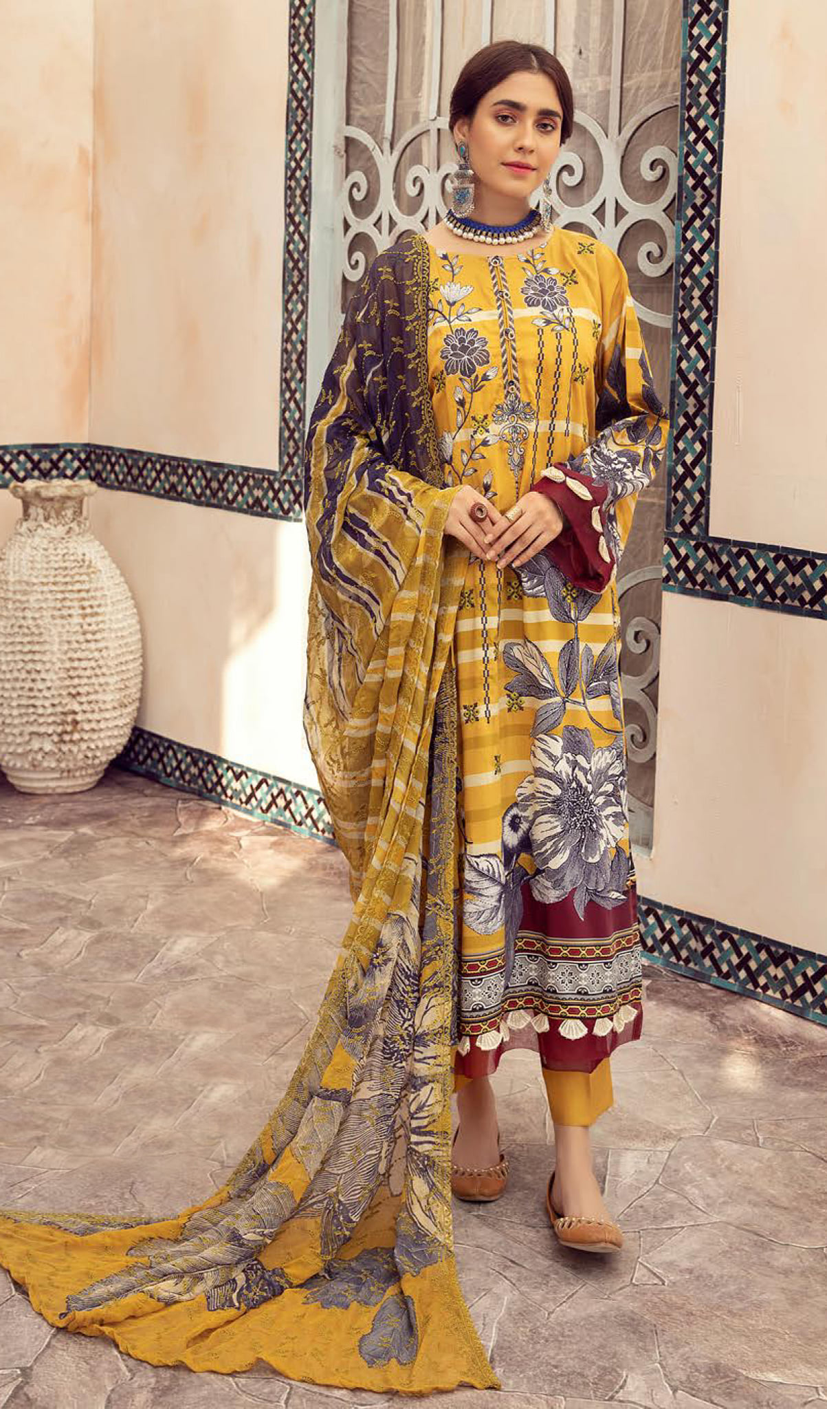 Shomi - Shop now > http://shomi.pk/ShaistaWinter21 Rubash by Shaista ...