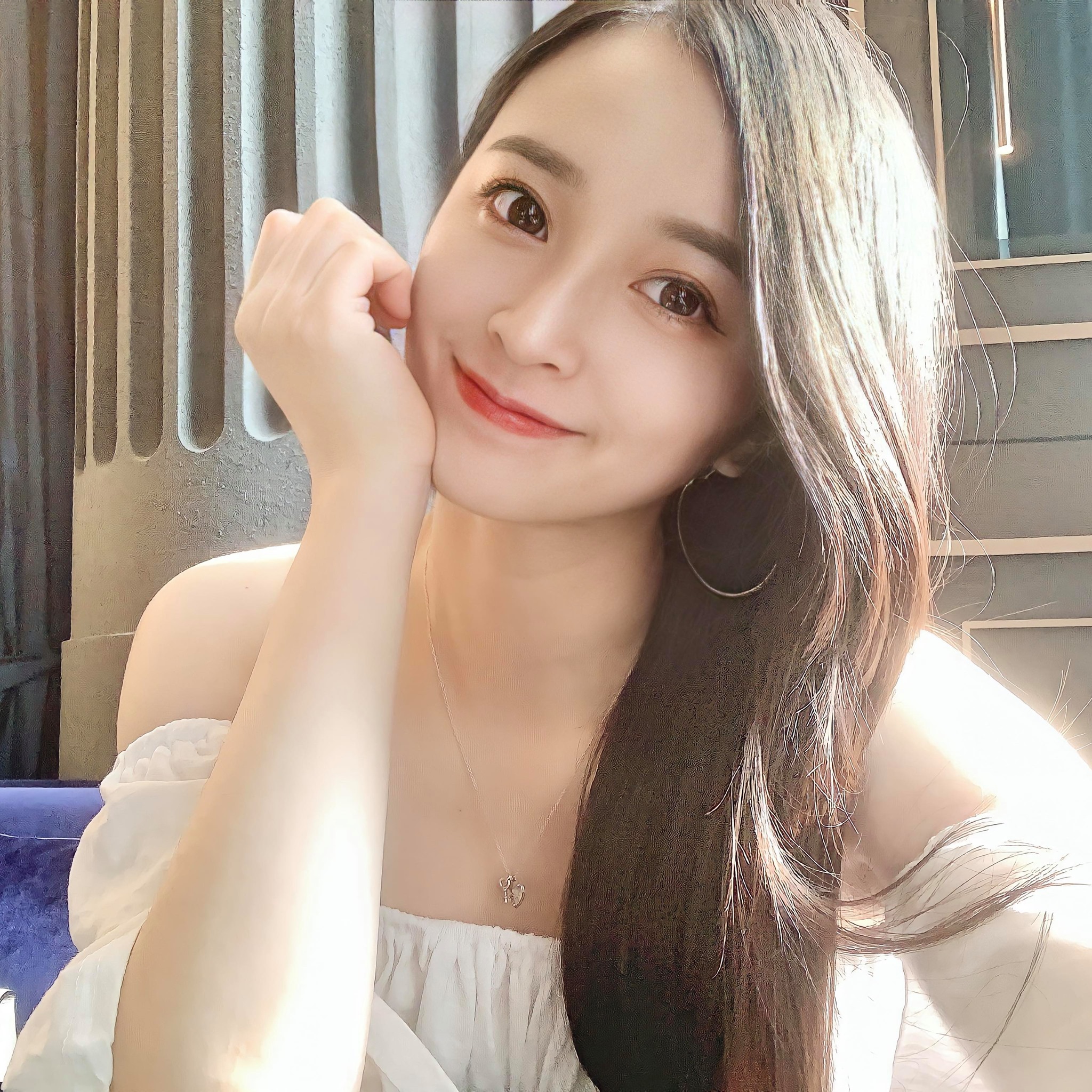 田蜜妮