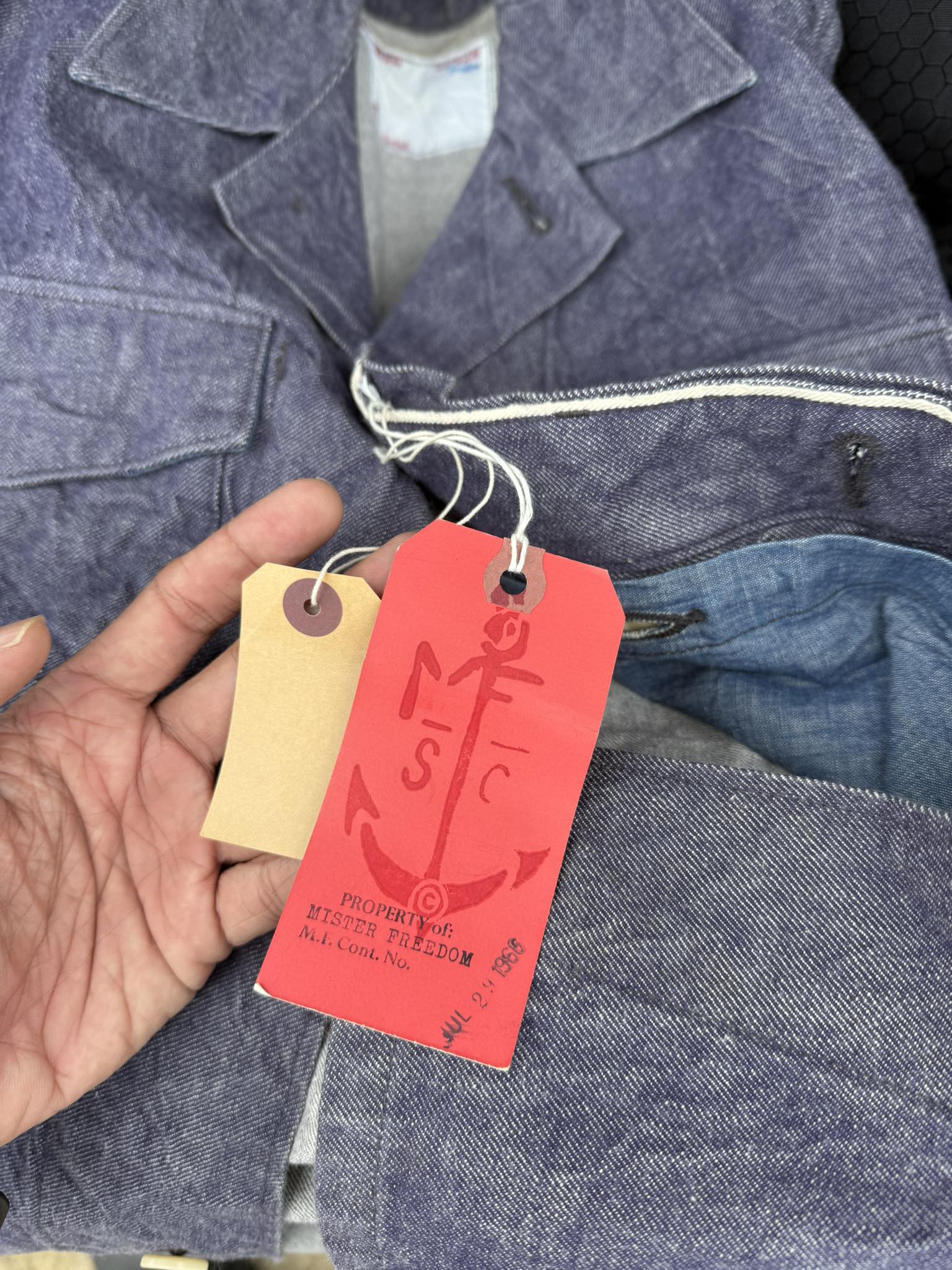 Kita nak teruskan tak permainan ..? Kalini jacket Mister Freedom 