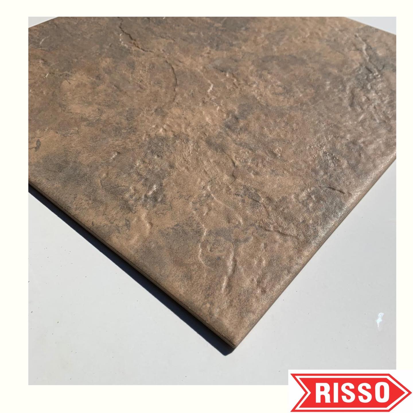 Risso - Cerámicos y Materiales para la Construcción | Berisso