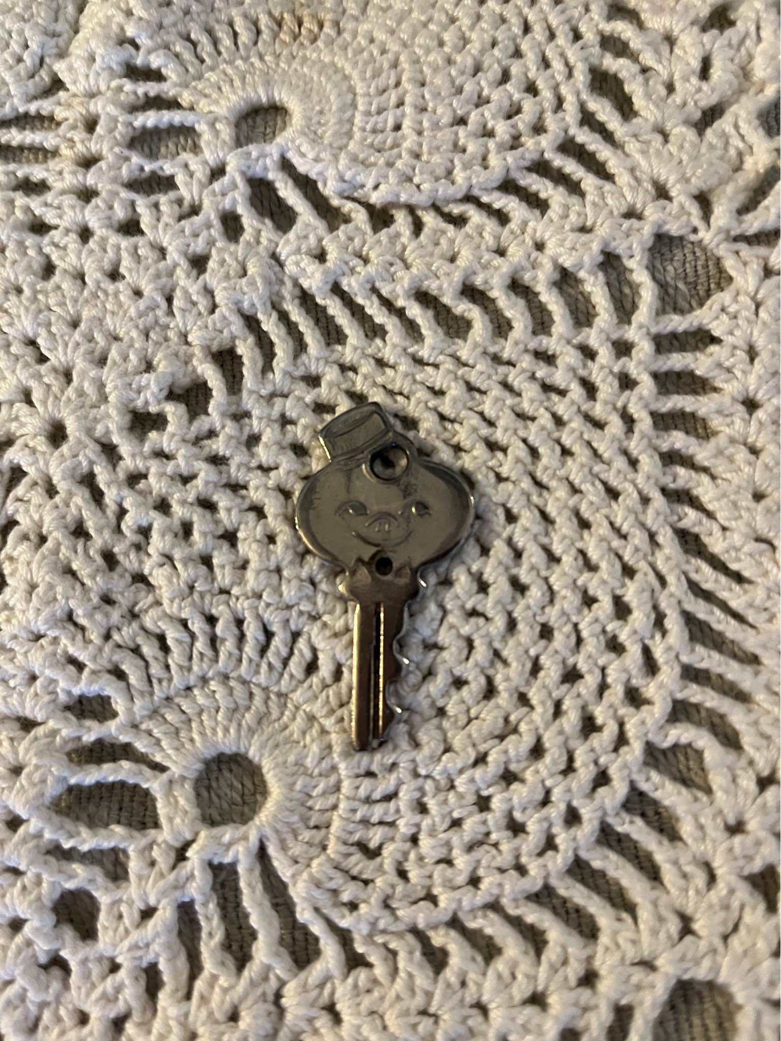 Just adorable smiling face bellhop vintage key – American Durister ...