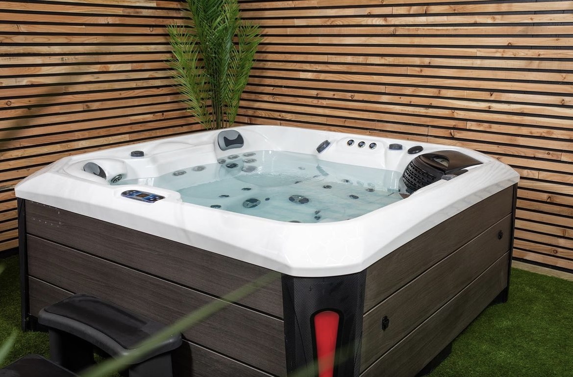 Platinum Spas - Getting up close and personal with our...