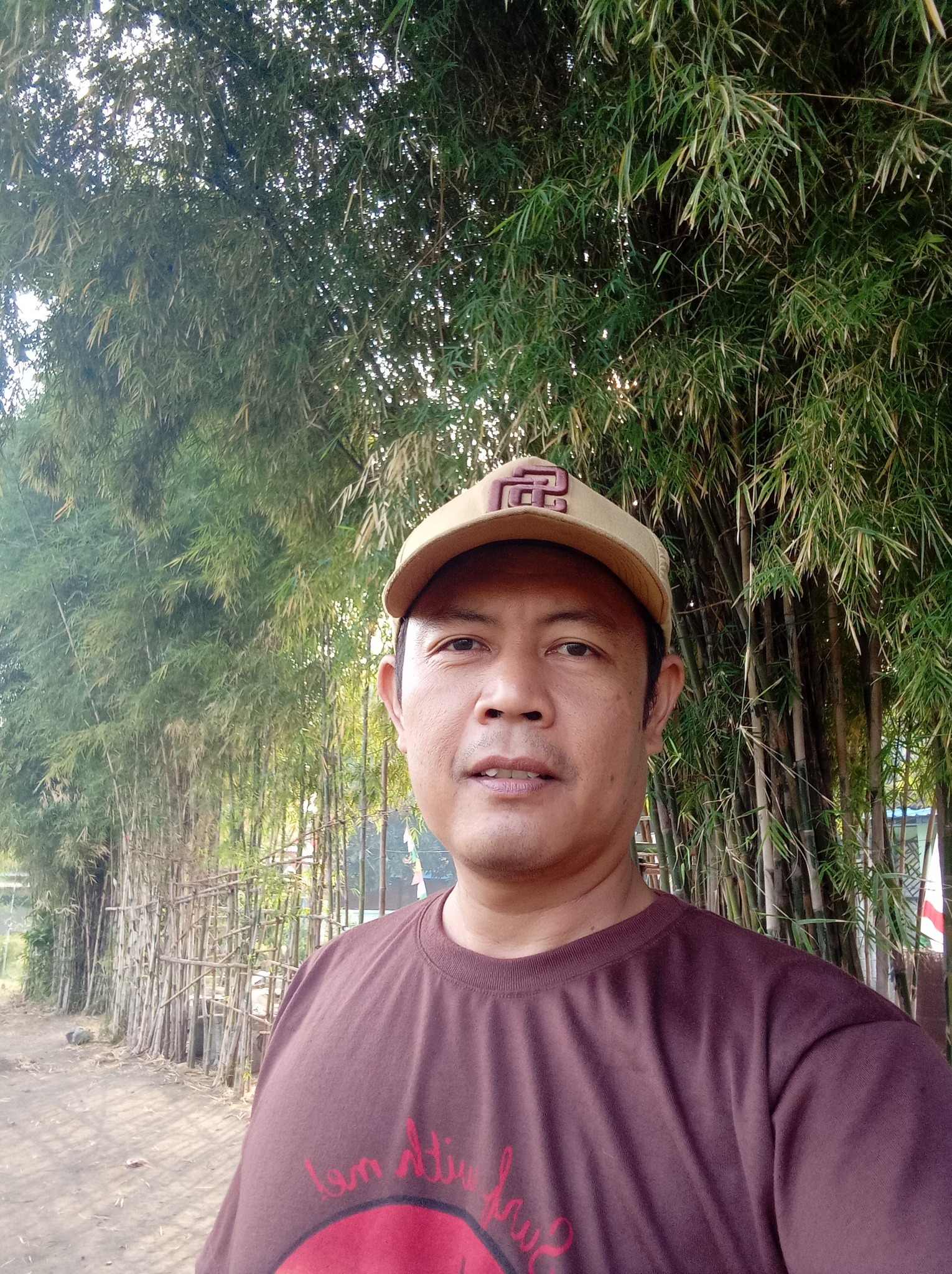 Ahmad Roni