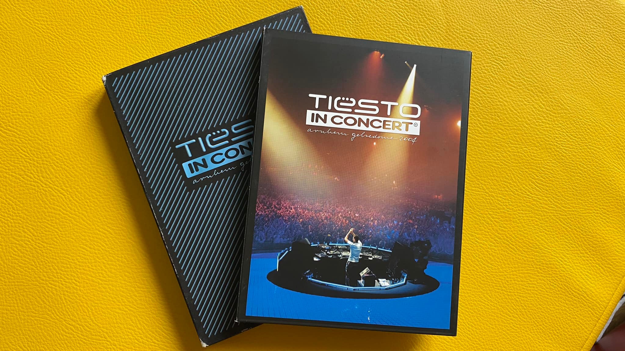 Tiësto In Concert 2003, 2004 & Elements of life DVD