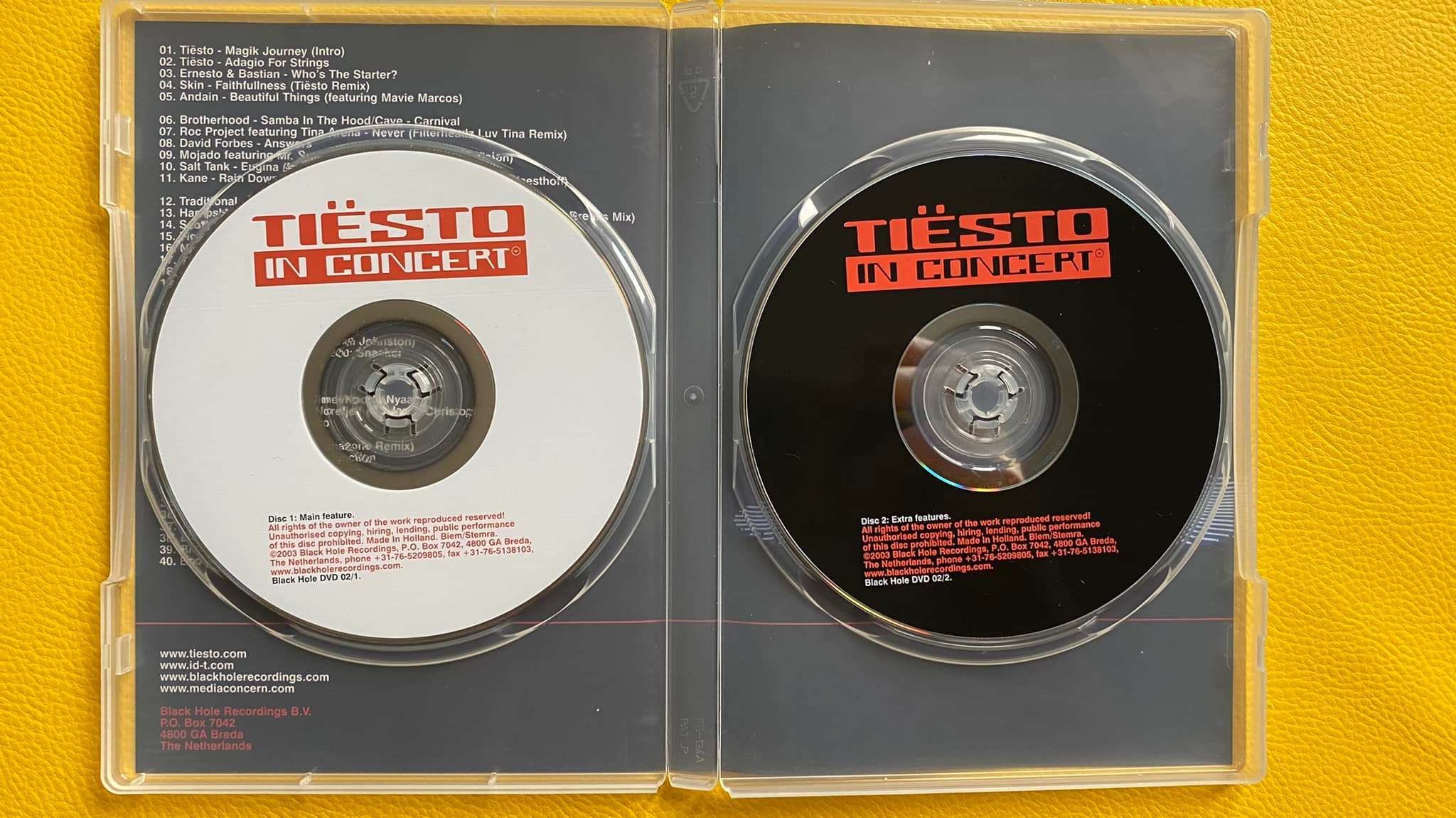 Tiësto In Concert 2003, 2004 & Elements of life DVD