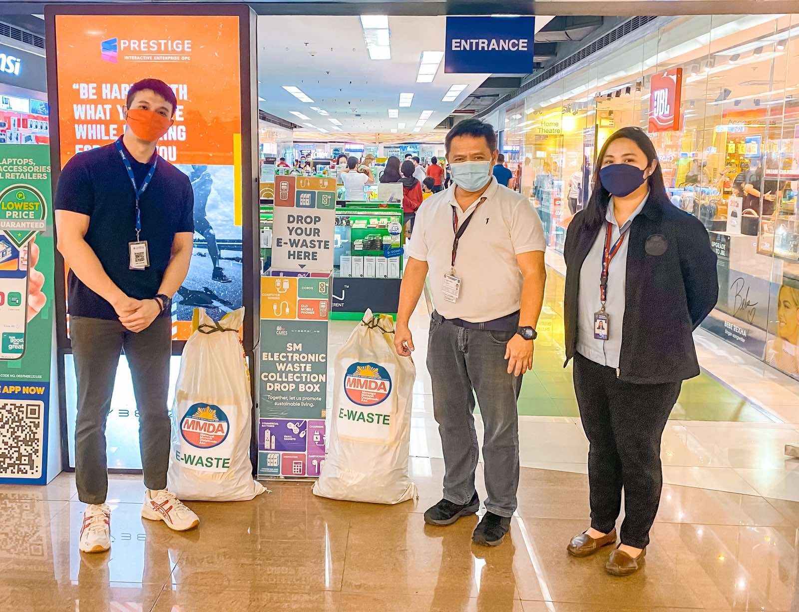SM Cares - The Metro Manila Development Authority MMDA donates 26 kilos ...