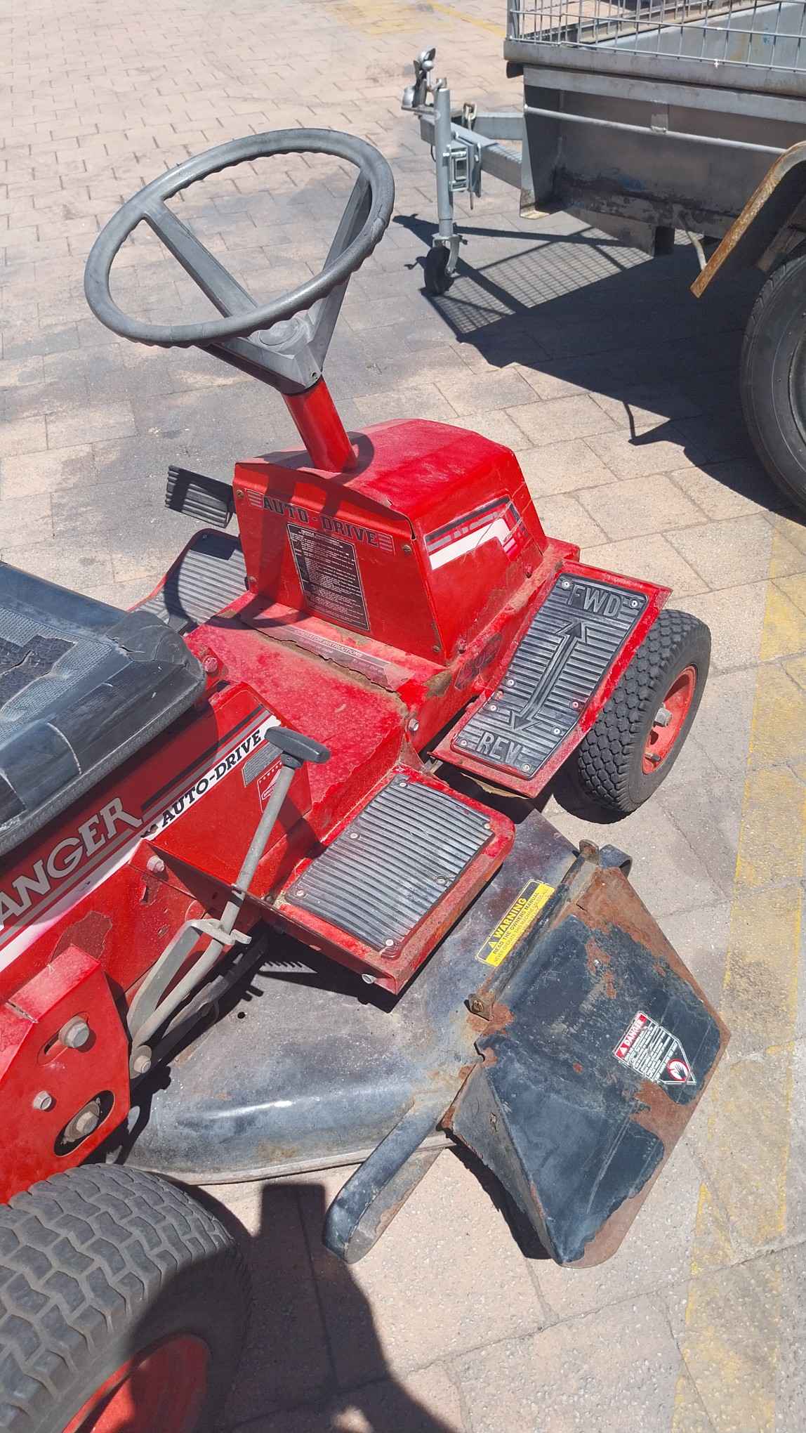 RIDE ON MOWER ROVER RANGER AUTO DRIVE ,ELECTRIC START AND MANUSL ...
