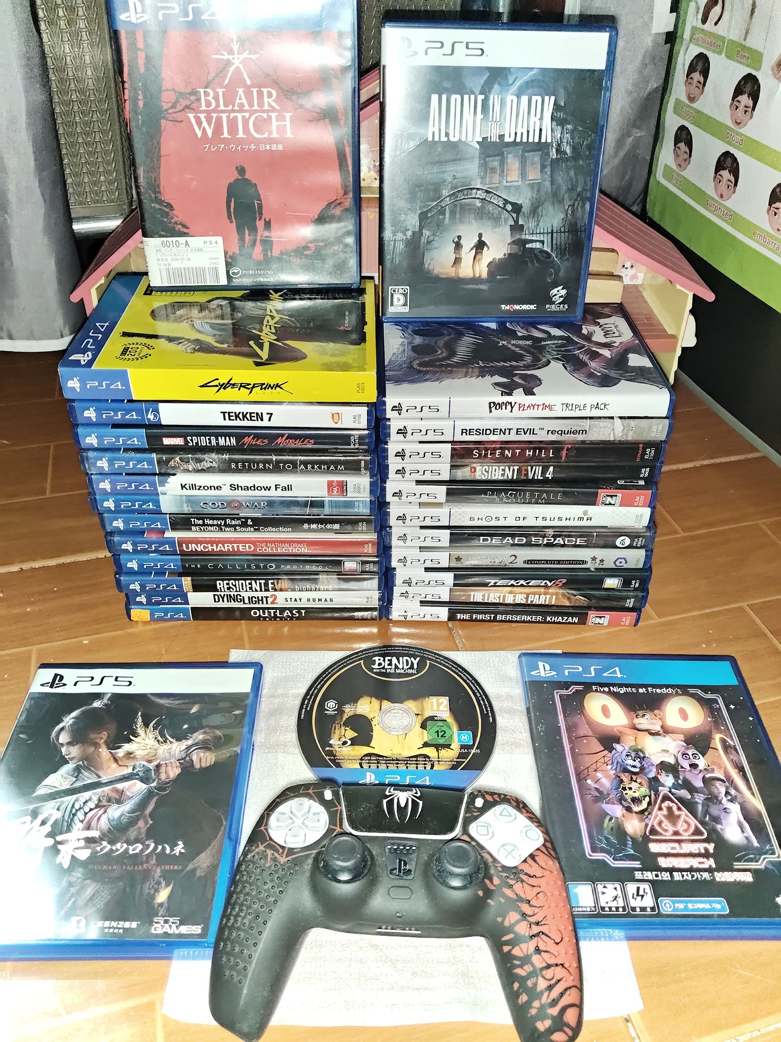 PS 4 とソフト PS4 Games Beyond 2 Souls - 500 Batman Return to Arkham- 800