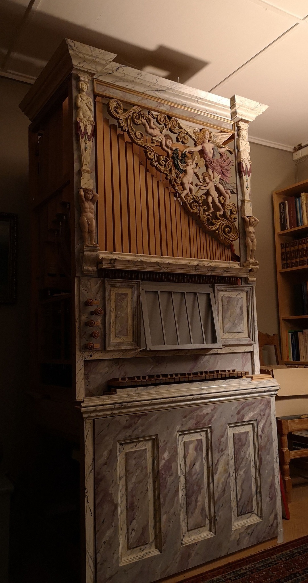 ビショップ Restoring a 40-year-old all-wood pipe organ