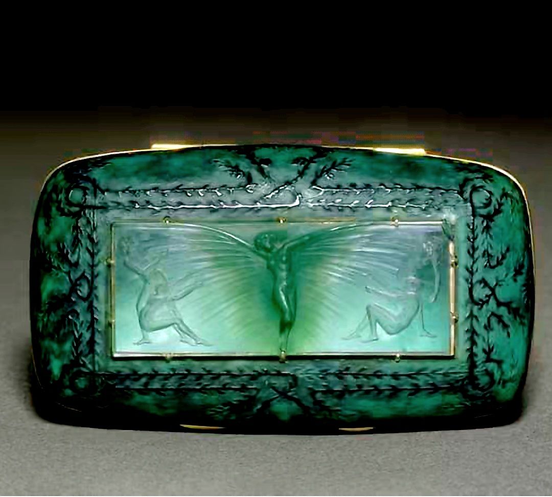 Rene Lalique 1908 candy box with engraved enamel and glass plate