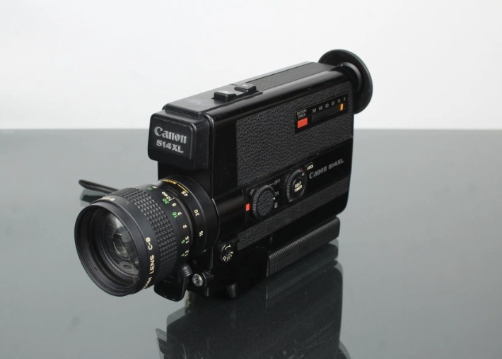 What could be the issue with my Canon 514 XL-S camera?