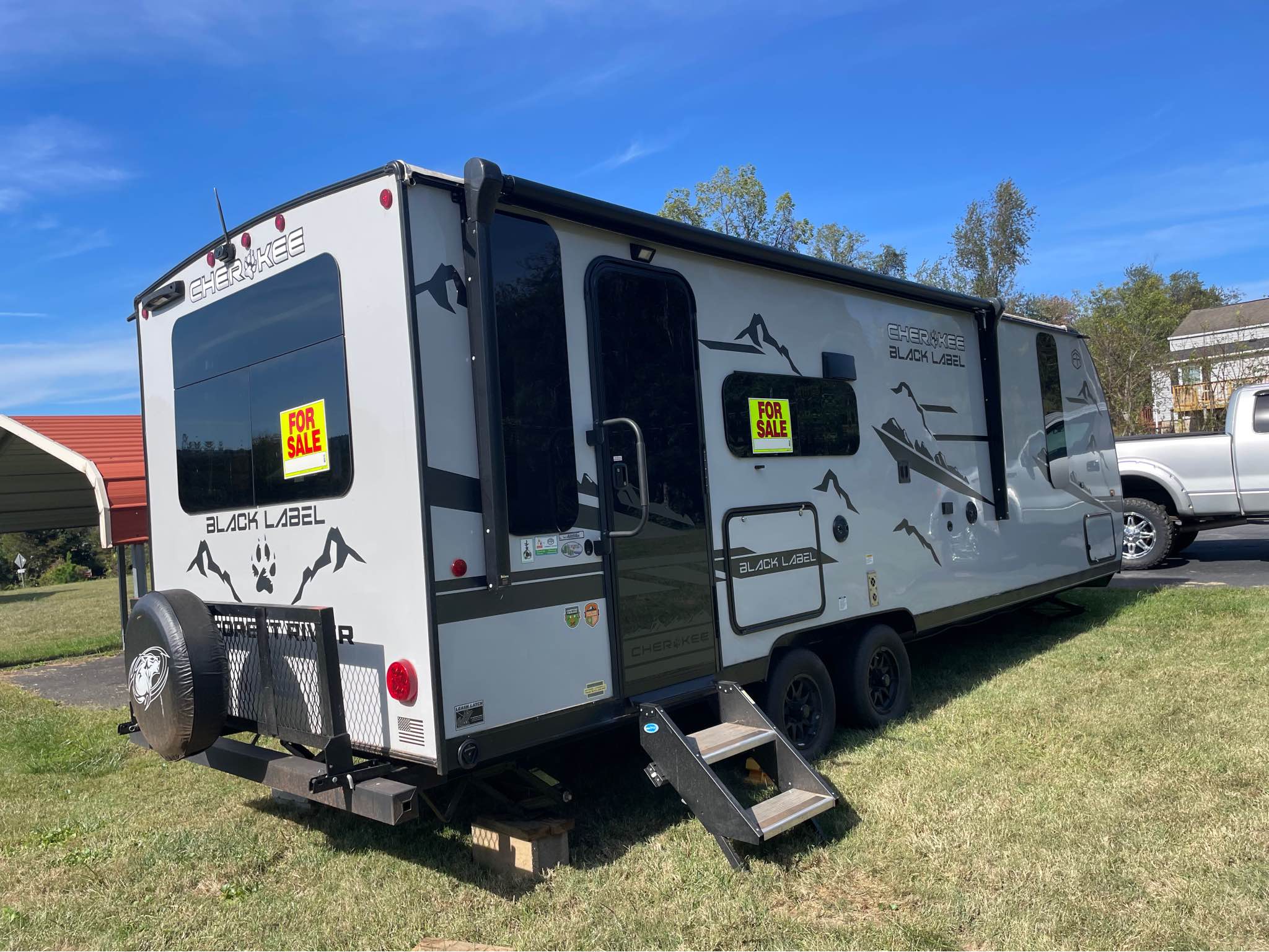 2025 Cherokee Black Label Camper - RVs & Campers - Madison, Virginia ...
