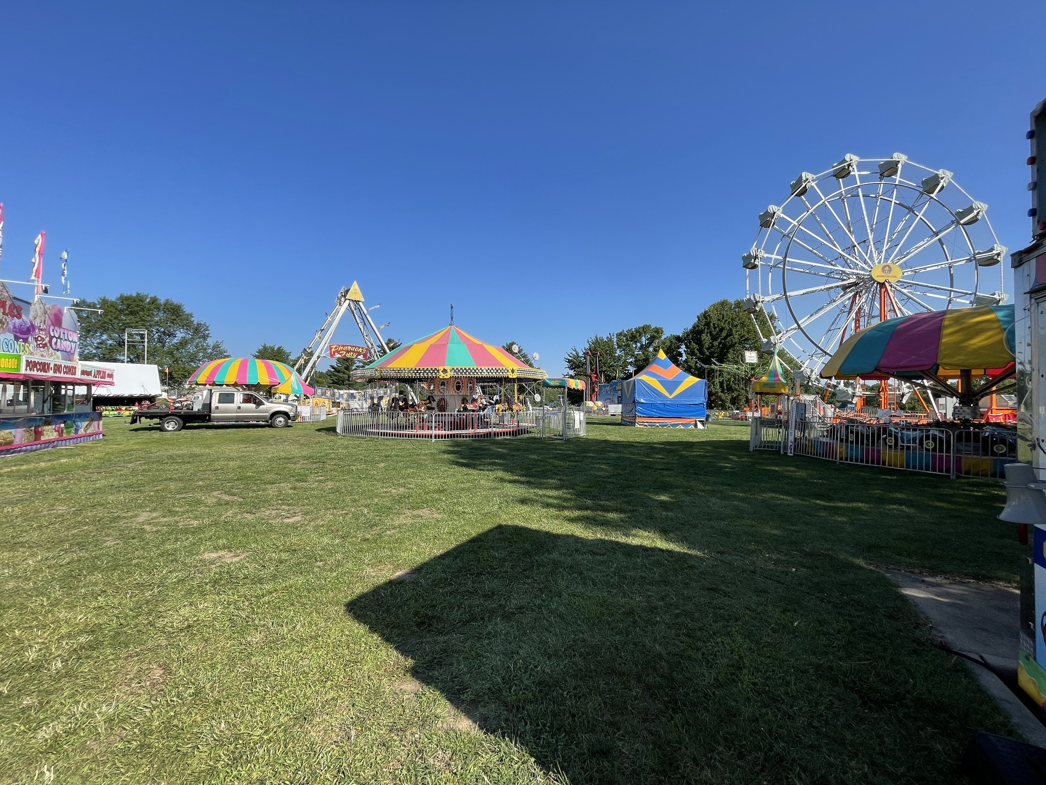 🎡🍦🍿Who's ready for... - City of Ballwin, MO - Government
