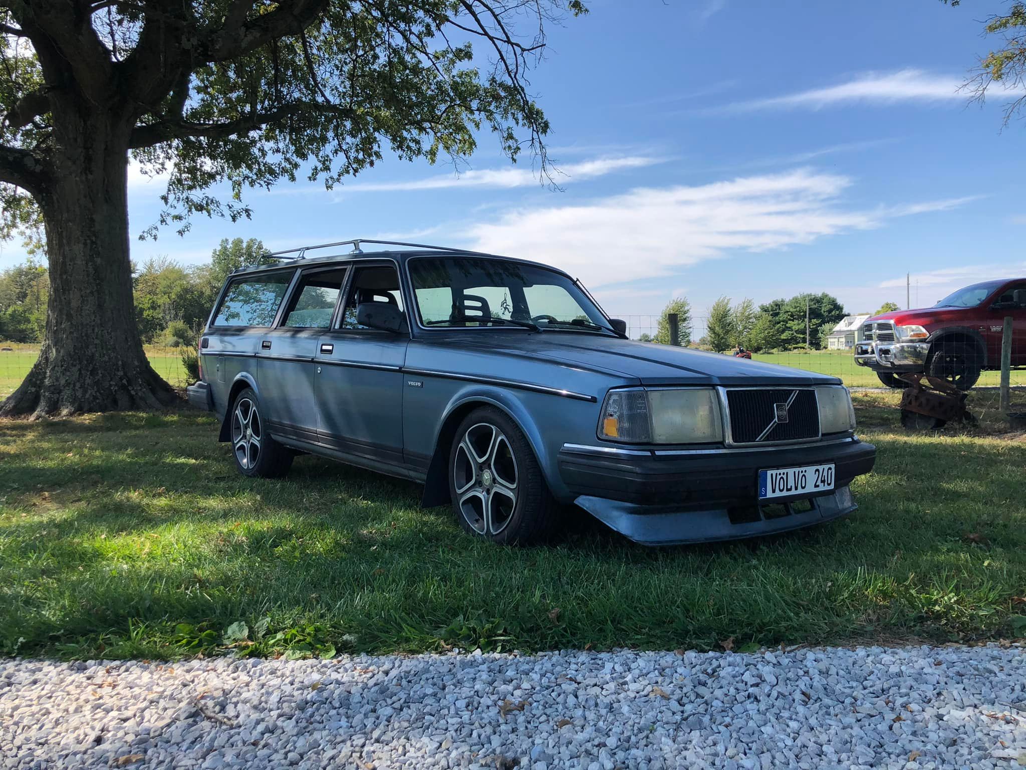 Can an external regulator be installed on a 1986 Volvo 240?
