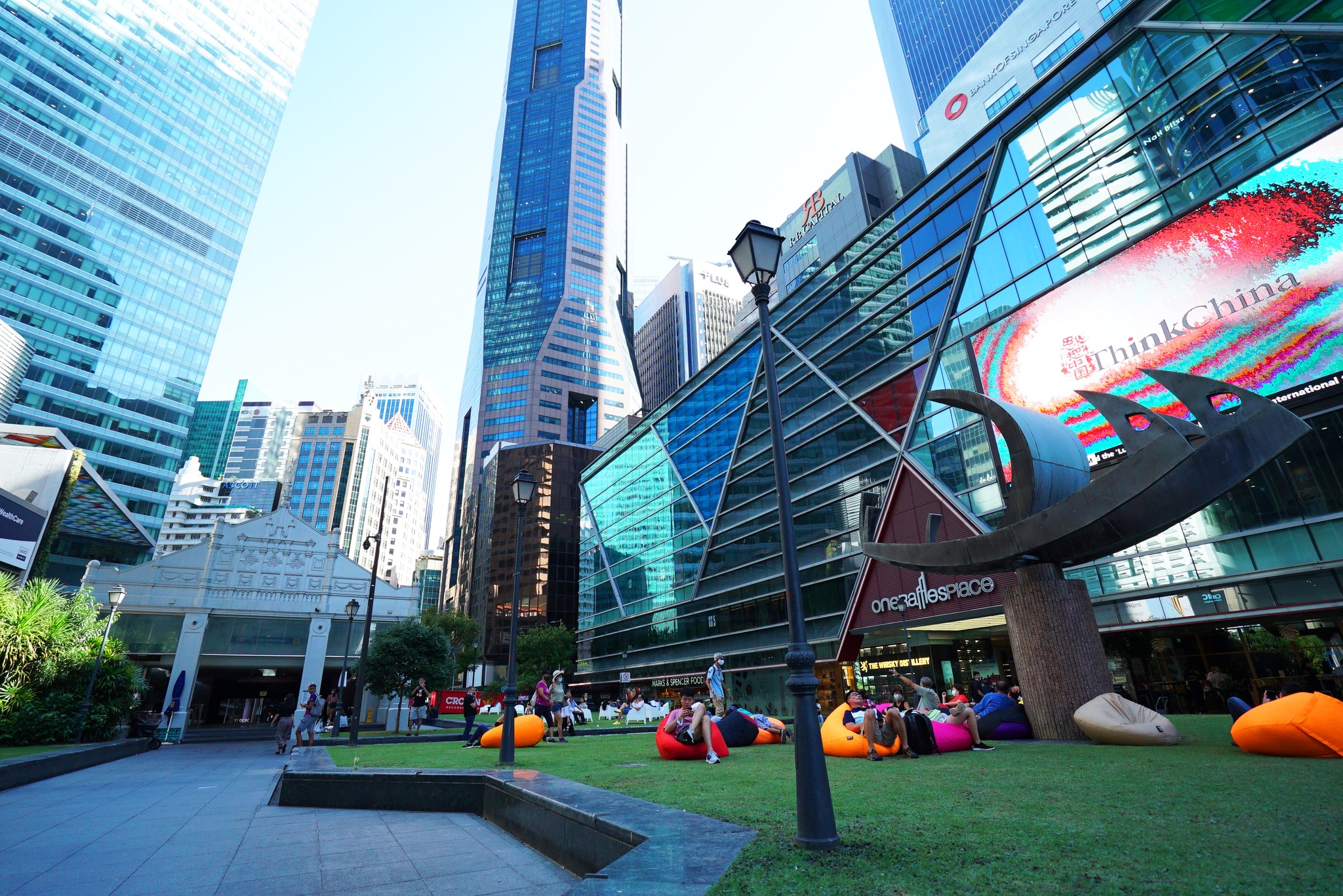 Urban - Spanning 650 metres, we begin at the start of the underground ...