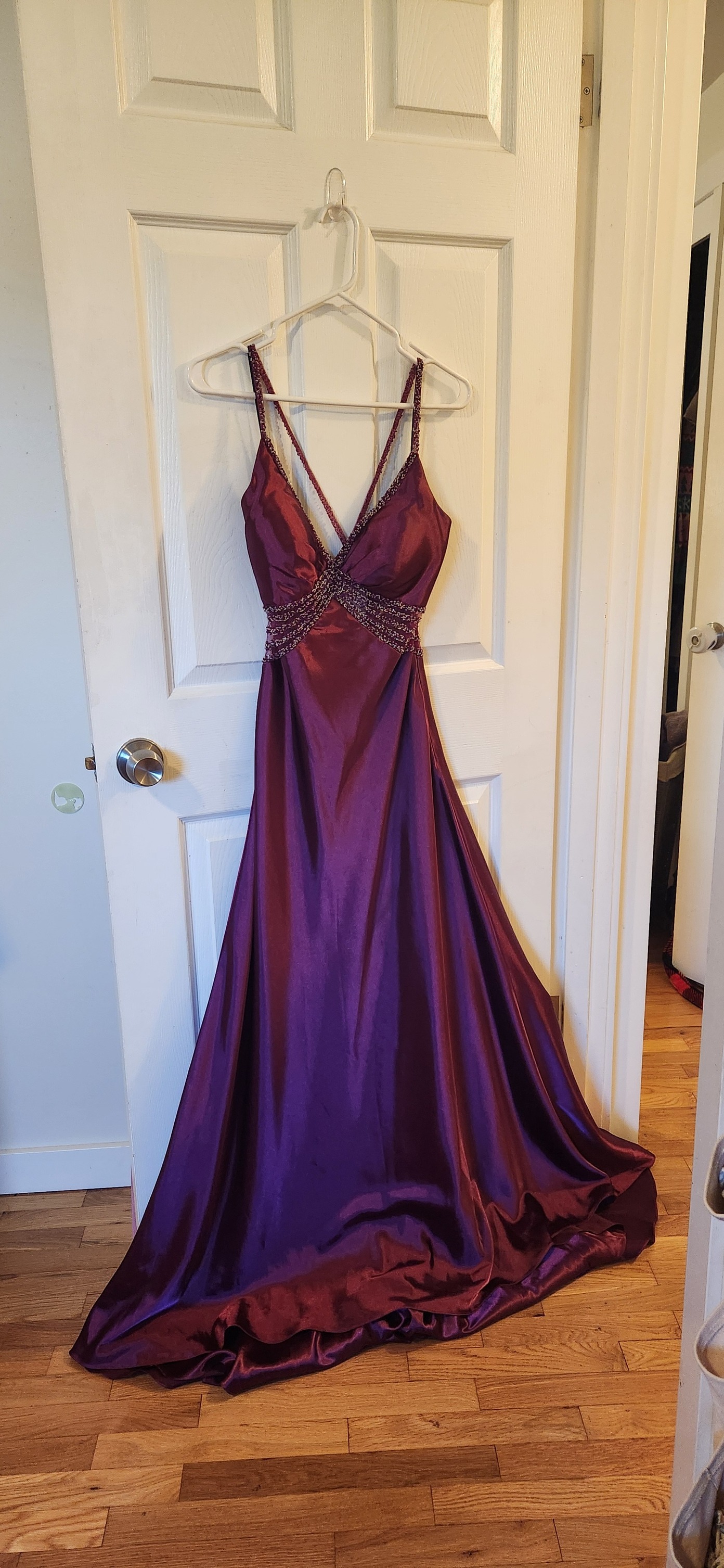 Letting go of my 2010 homecoming dress