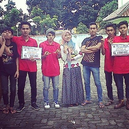 #kemeja #kemejabatik #kemejapria #bajulebaran | Rina Acta Viani