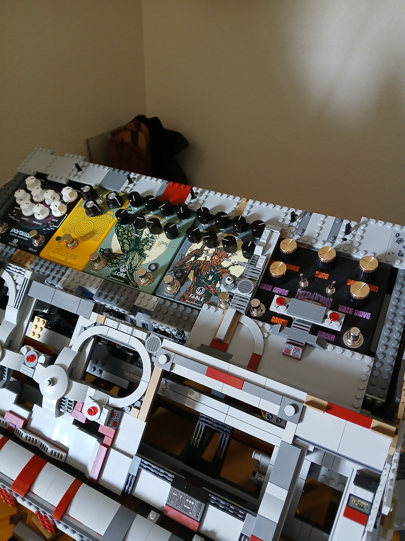 Lego pedalboard update: