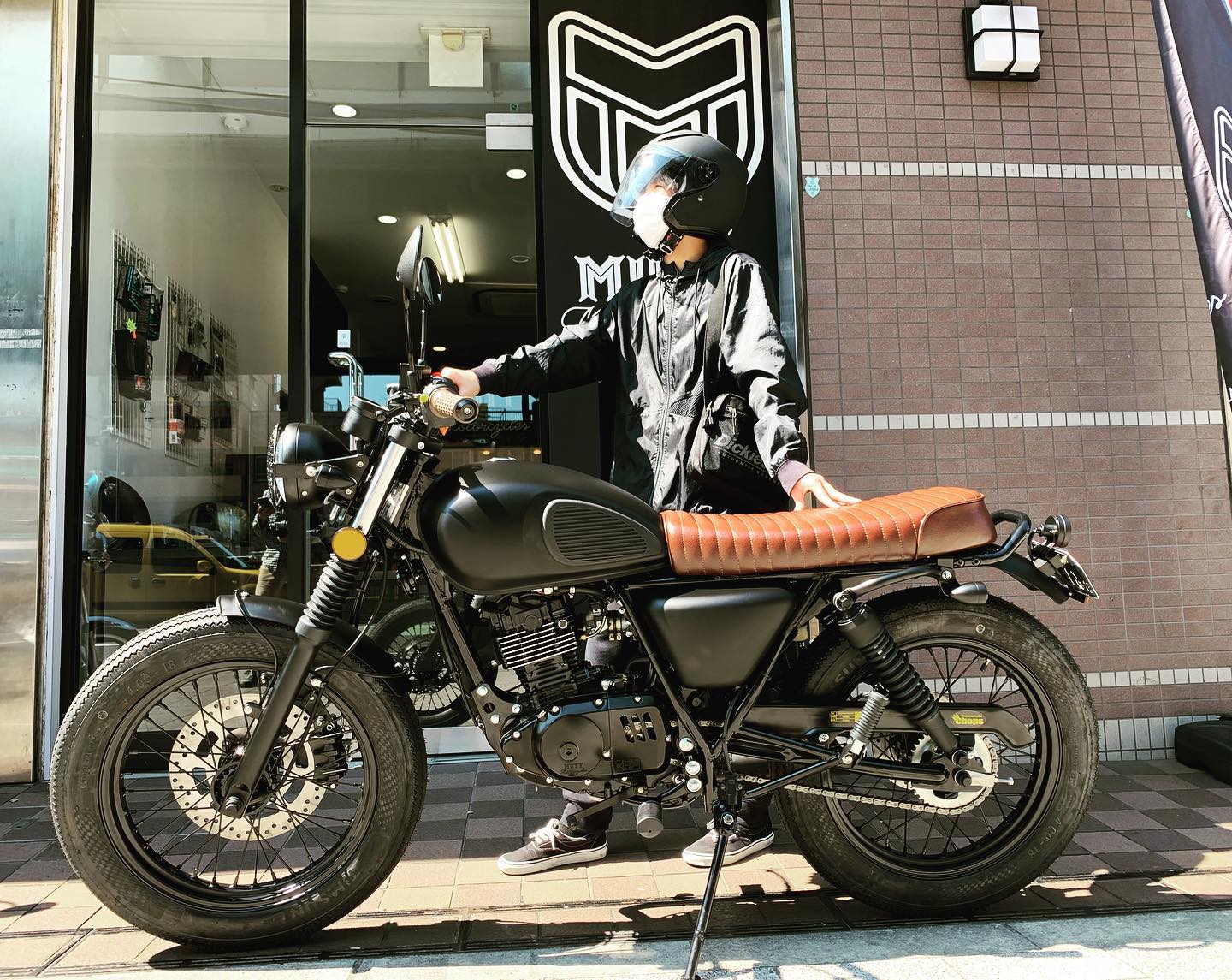 MUTT MOTORCYCLES モングレル125 純正マフラー （MUTT MONGREL 125試乗 