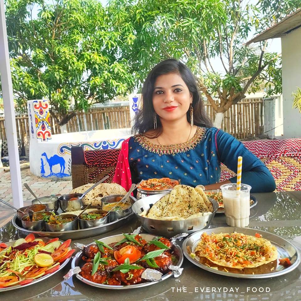100 problems one solution 🥺#golgappa #panipuri #puchka #foodie # ...
