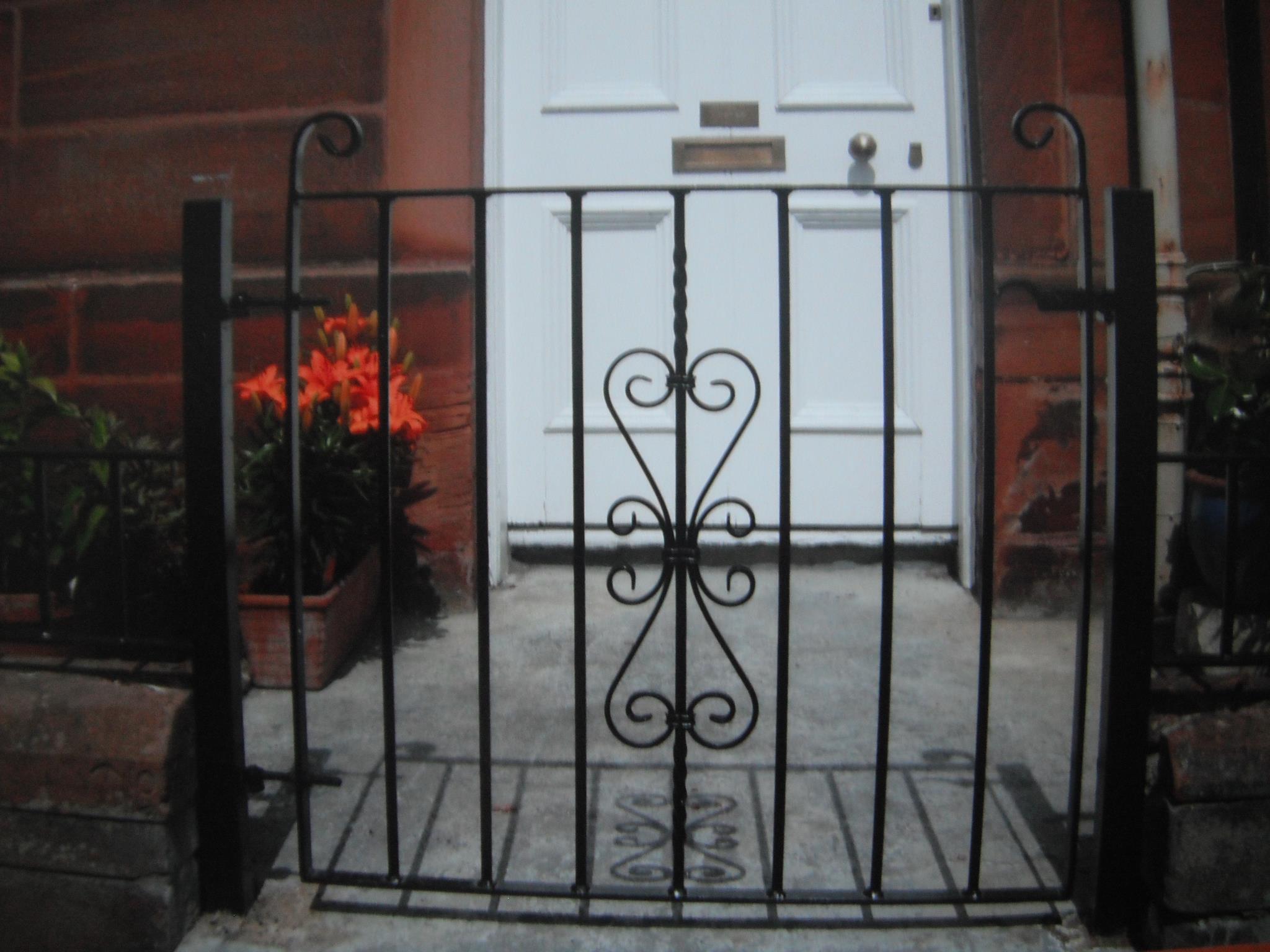 Gates R US