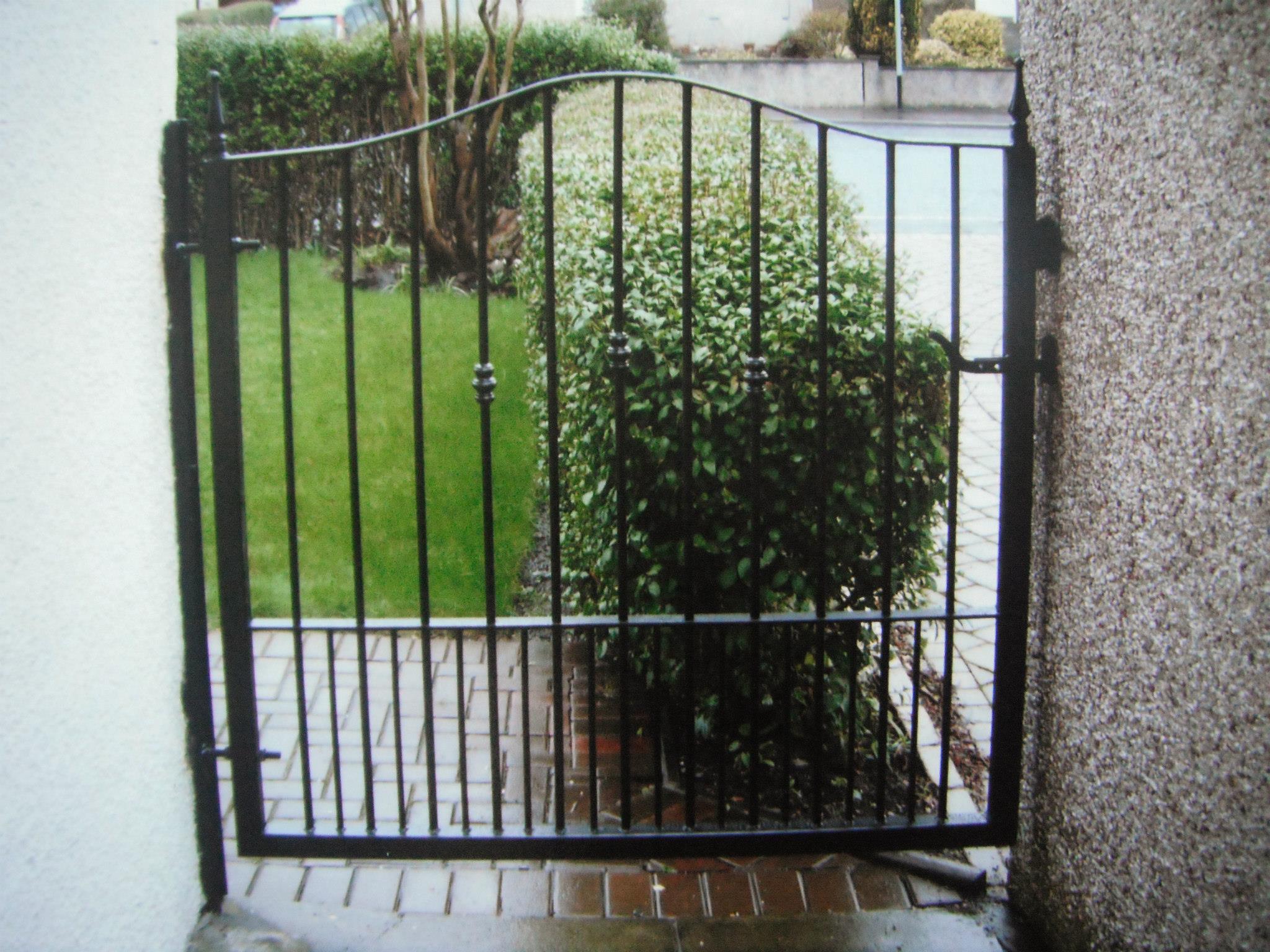 Gates R US