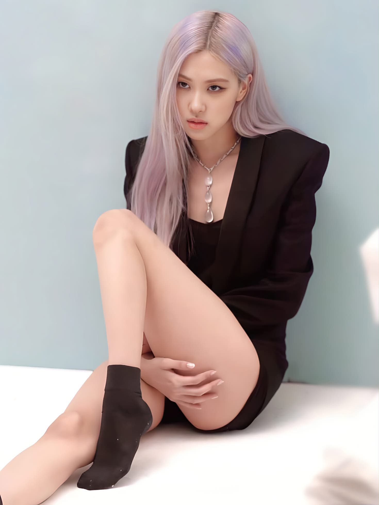 4403. Good Morning, Fansés! It's time to boost Rosé's community