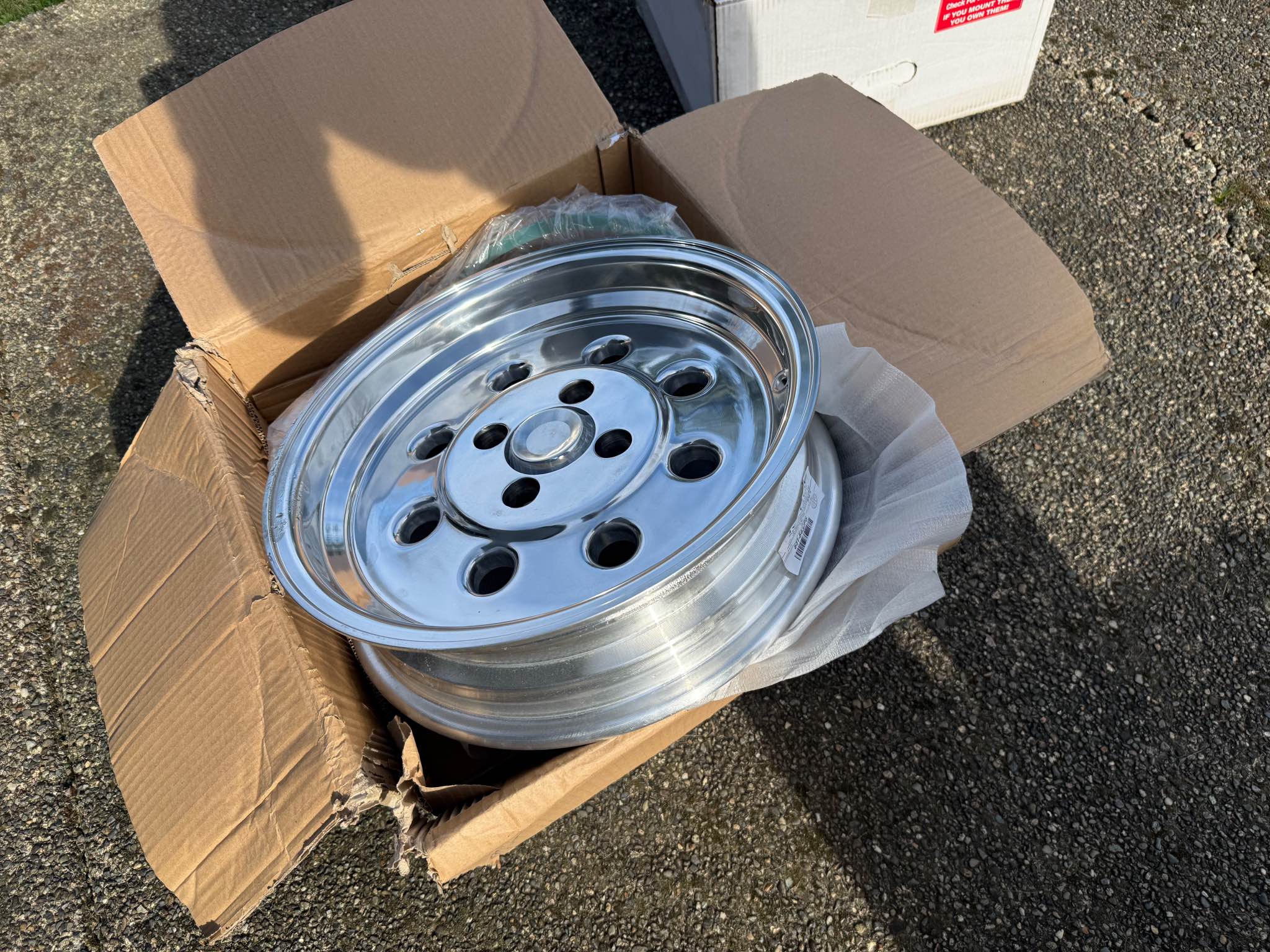 Summit Racing Wheels - Car Wheels, Tires & Parts - South Hill ...