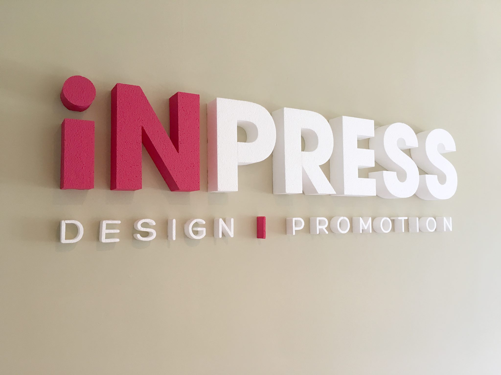 InPress Design & Promotion | Sint Joost