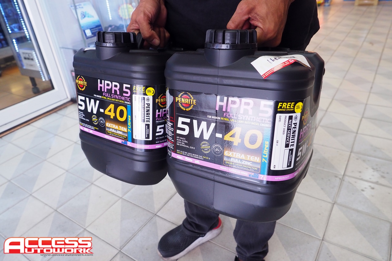 เปิดร้านเช้านี้ ลูกค้ามาหิ้ว PENRITE HPR5 แกลลอน 7 ลิตร ไป2 ขอบคุณครับ ...