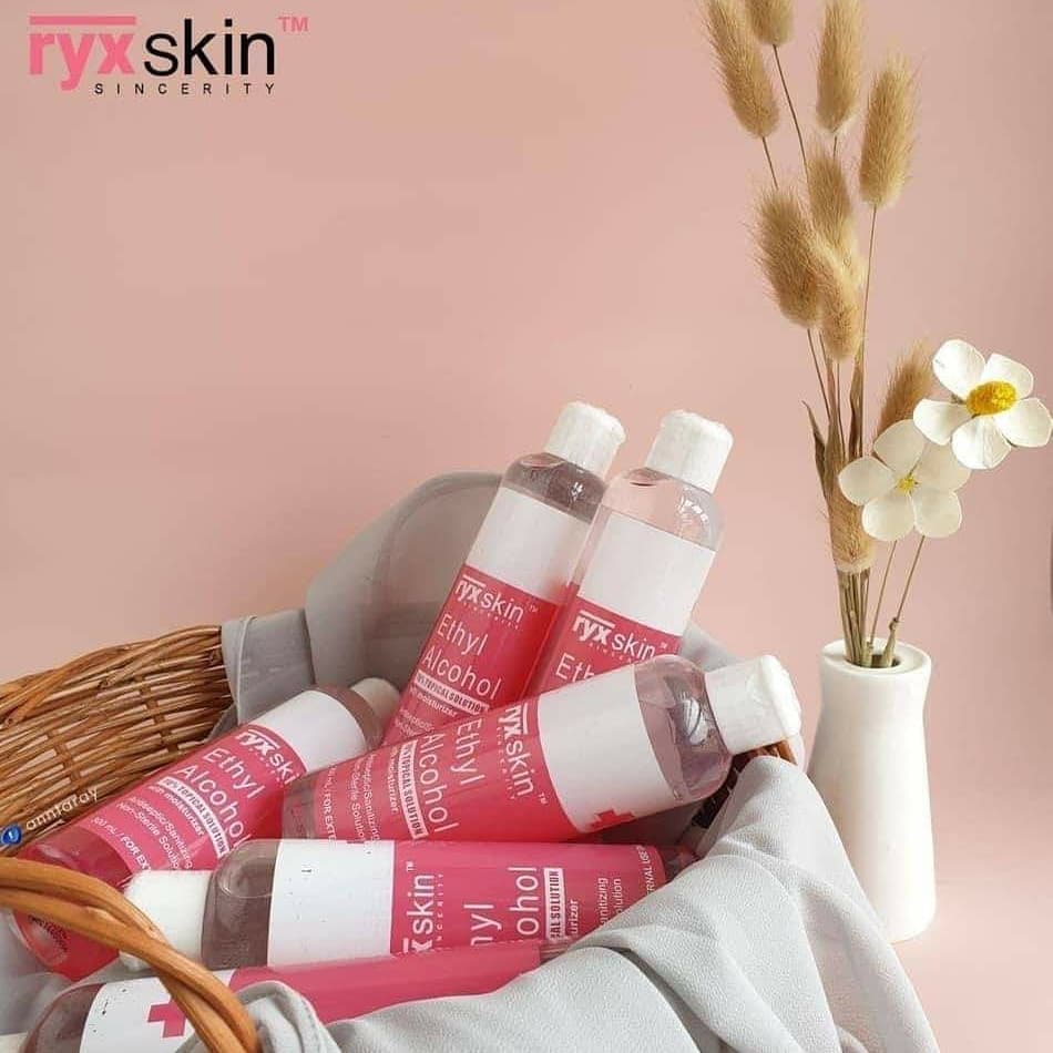 Candy Segui - Alcohol with moisturizer? Yasss! . Did you... | Facebook