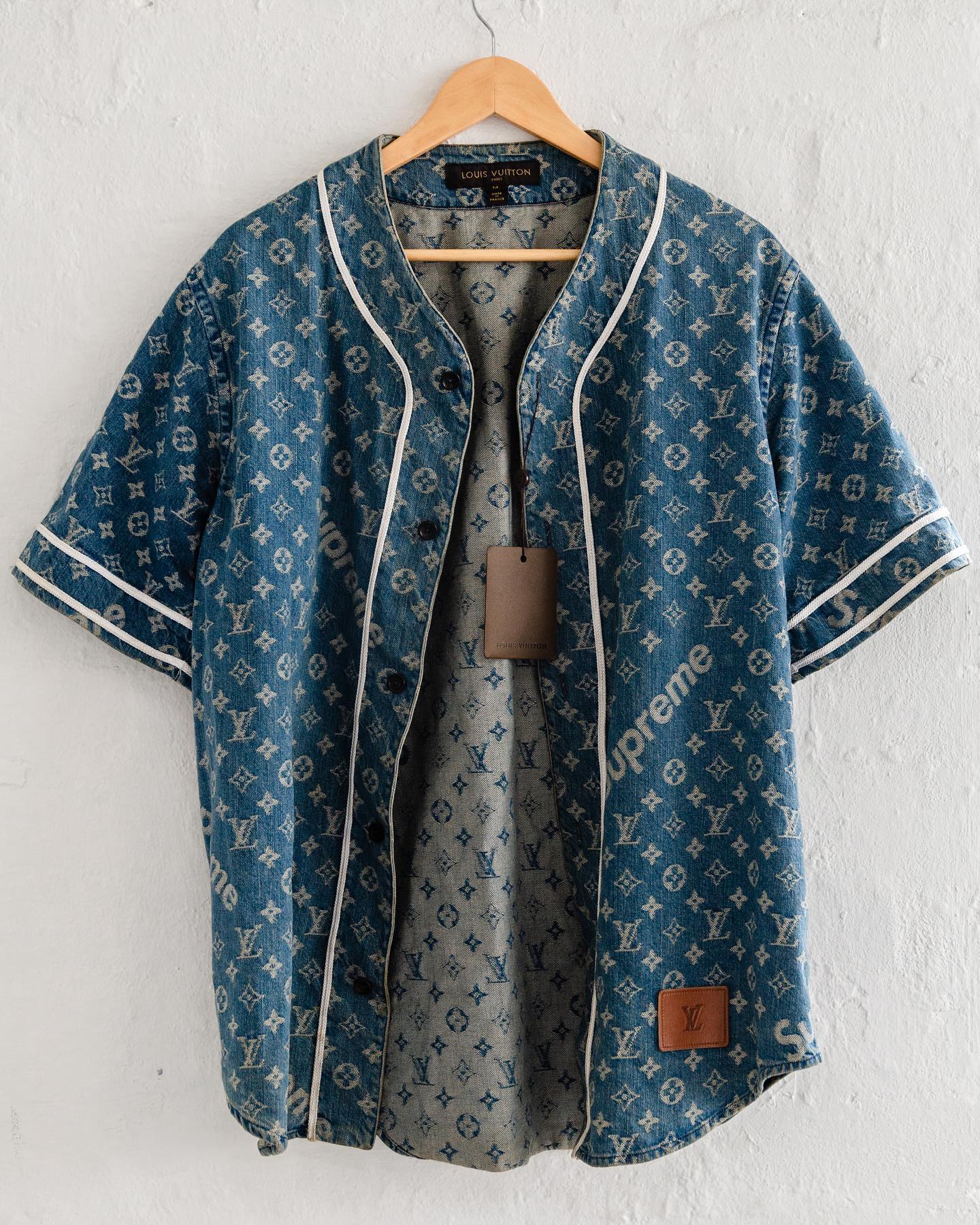 ✨ Supreme x Louis Vuitton Jacquard Denim Baseball Jersey Blue 