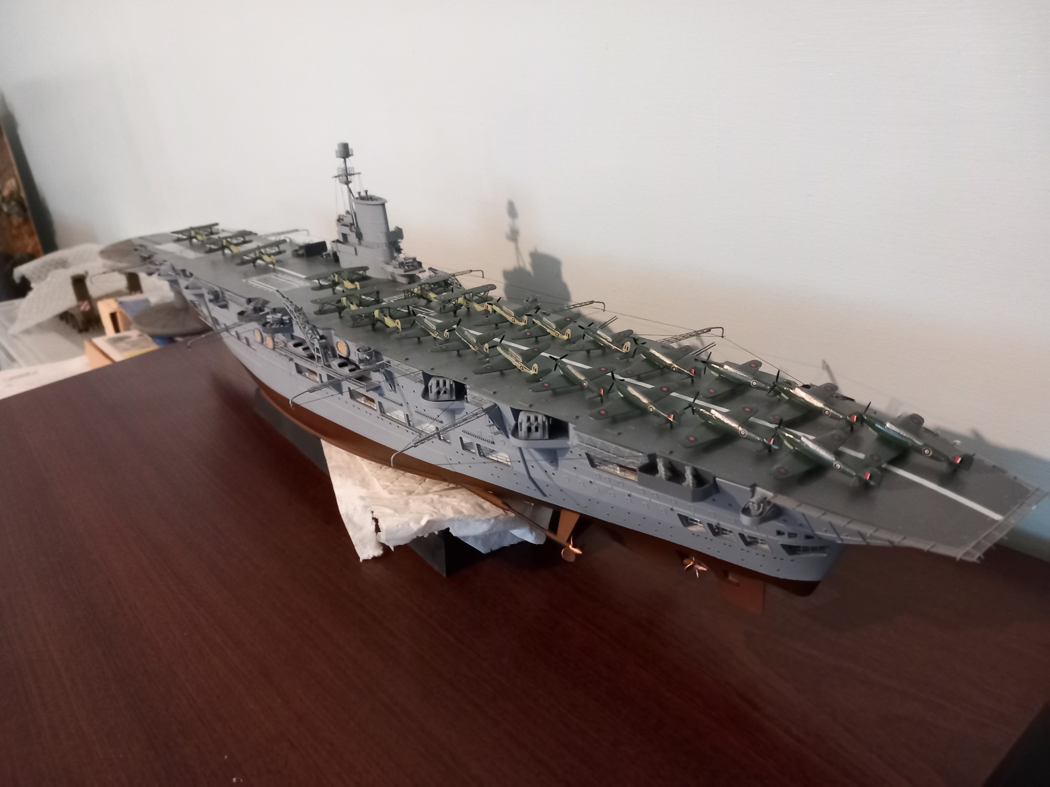 HMS Ark Royal Forces of Valor model 1/700 scale