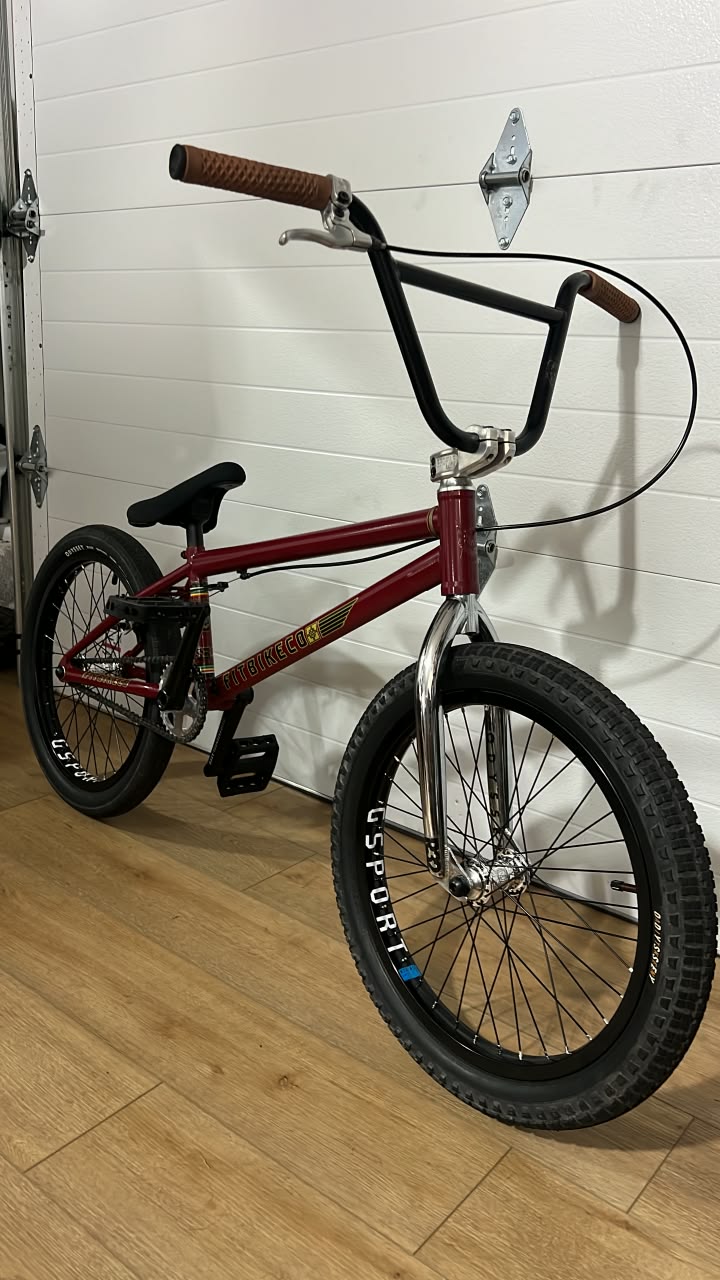 Fit Aitken S3.5 BMX bike with G-Sport rims