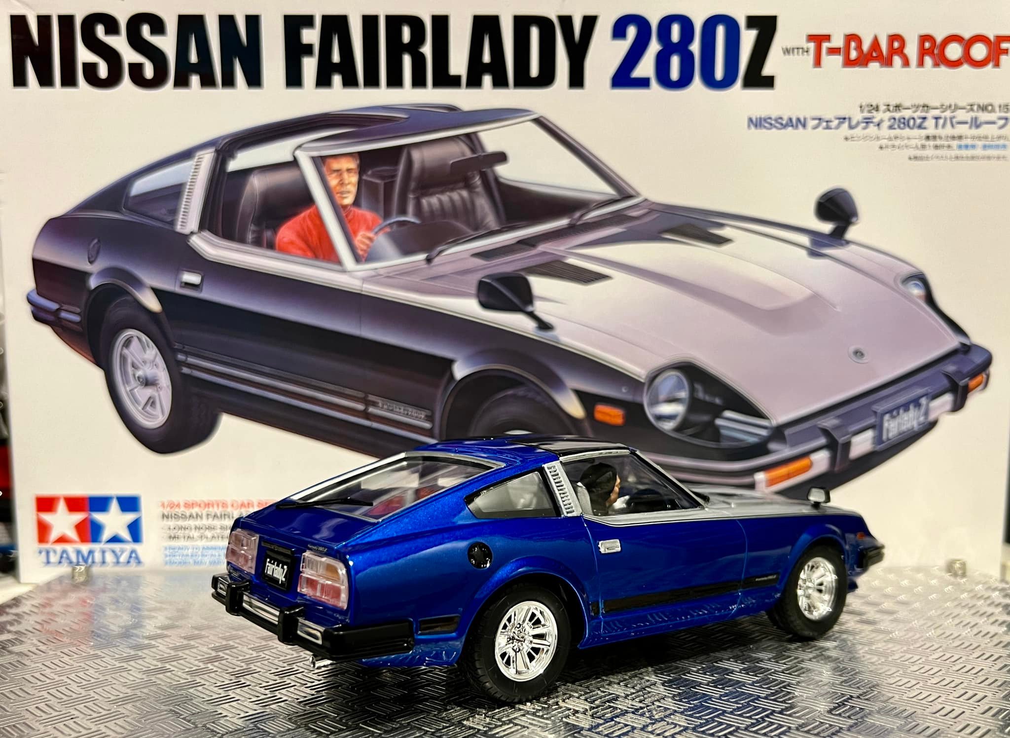 1/24 Tamiya 24015 Nissan Fairlady 280z T-bar Roof