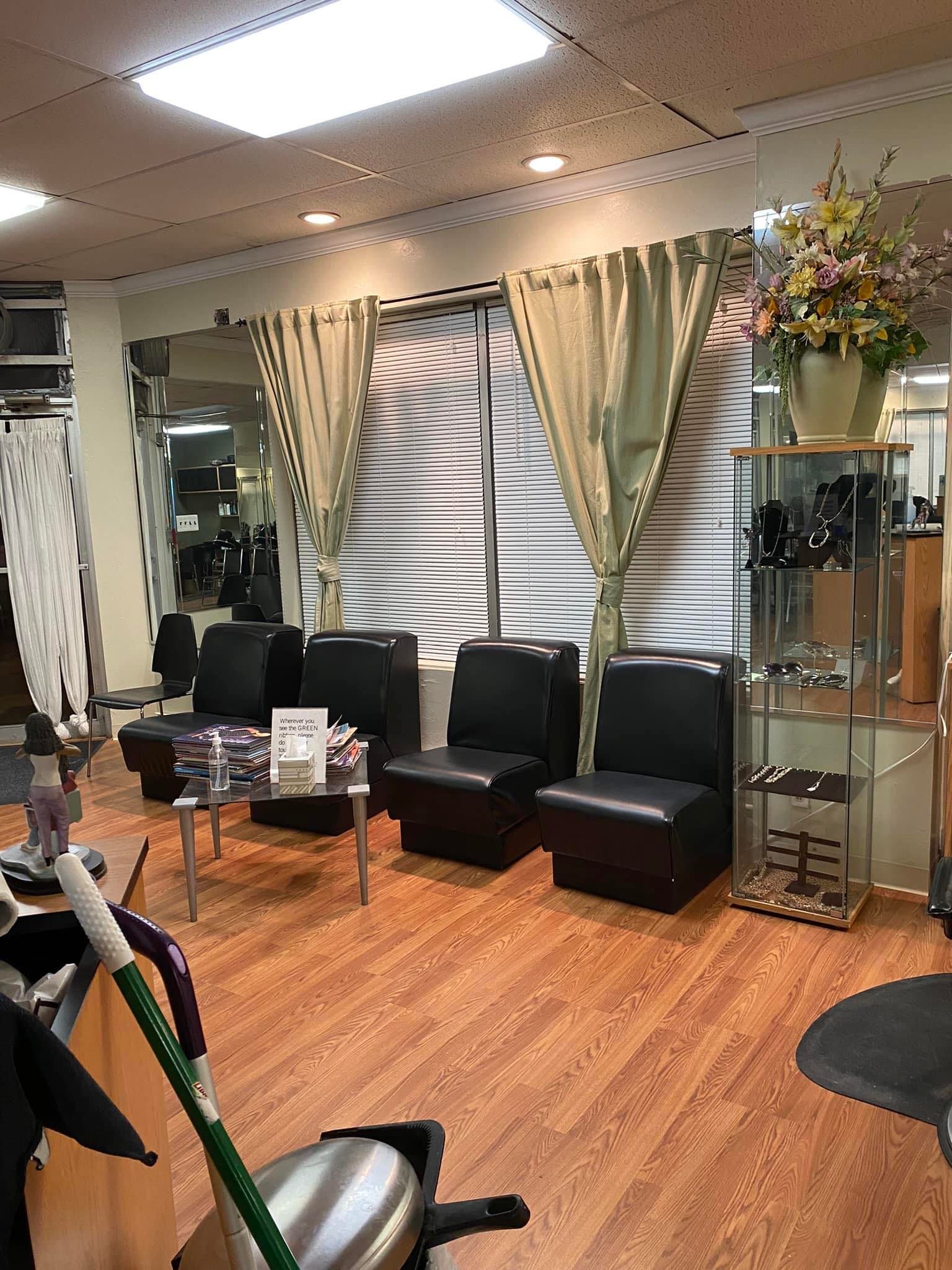 Hair Studio 712 | Philadelphia PA