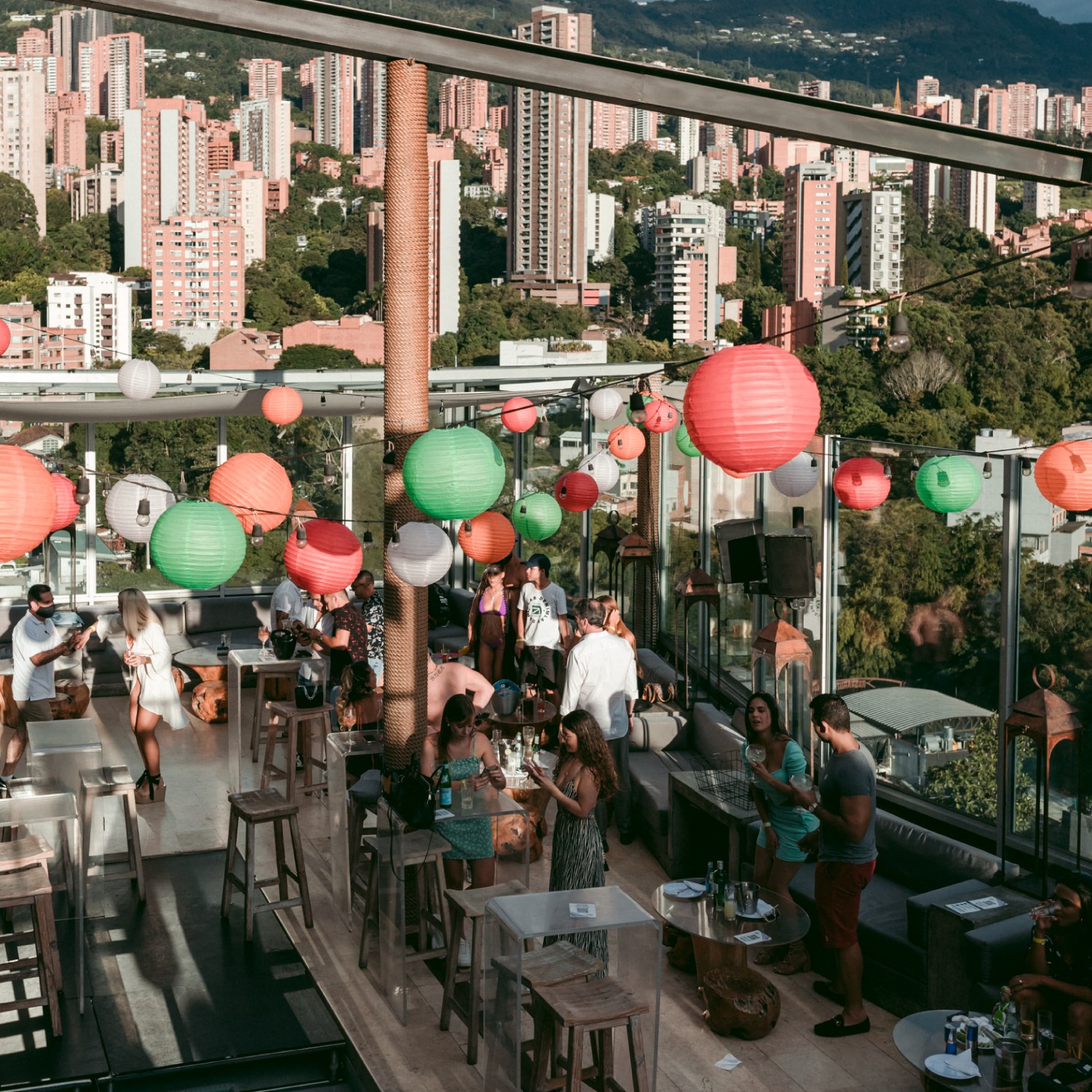 Envy Rooftop - El parche esta que🔥 en el mejor rooftop de...