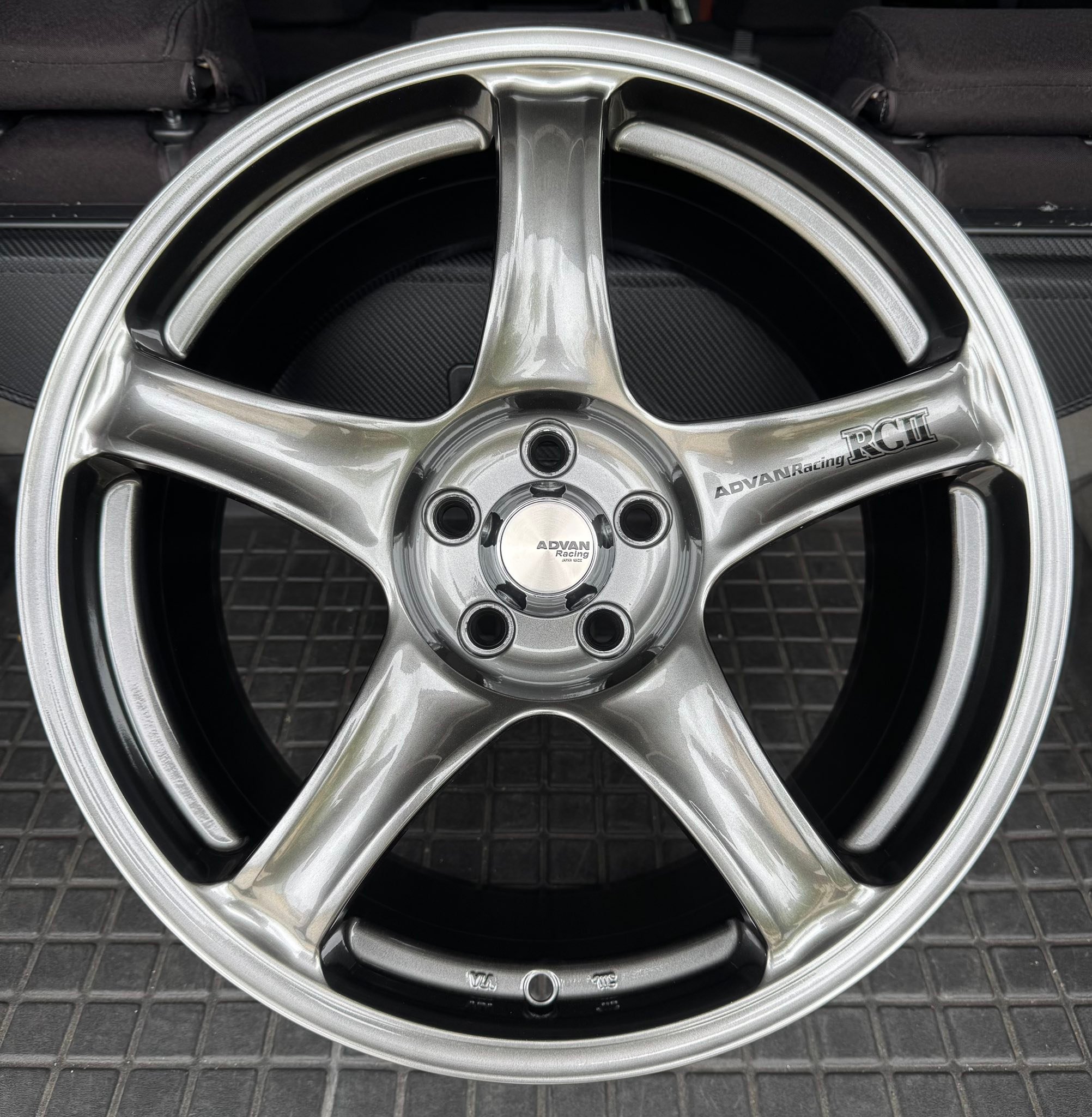 Used 17 inch Advan Racing RC II rims for sale