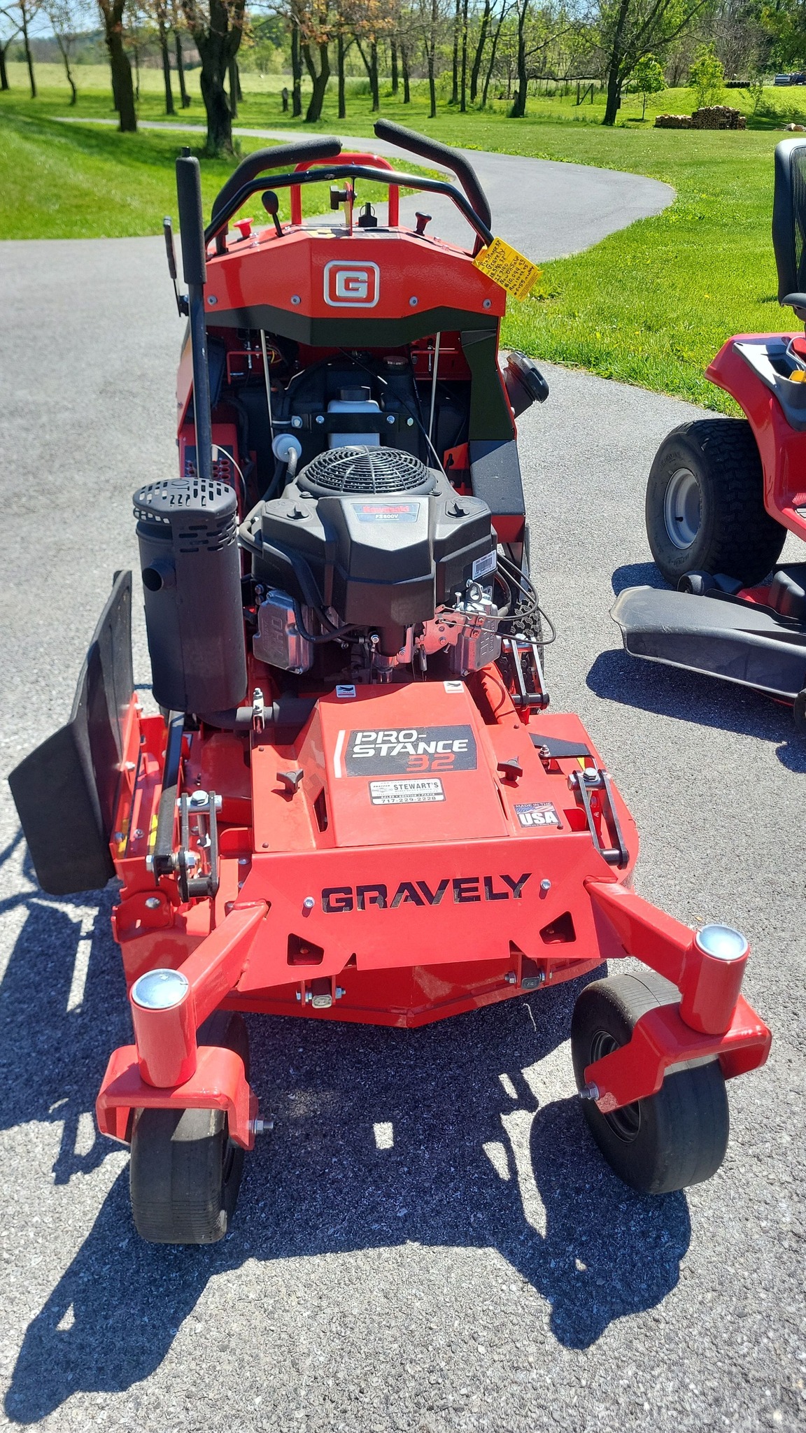 Experience with Gravely Pro-Stance 32 mower?