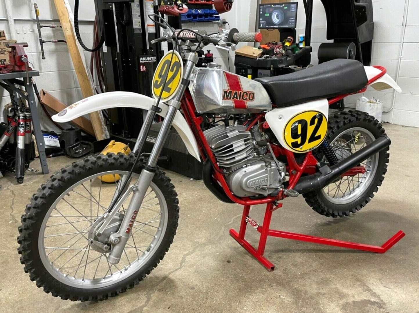 1978 Maico 250 twinshock motocrosser- even the 250 looks like a