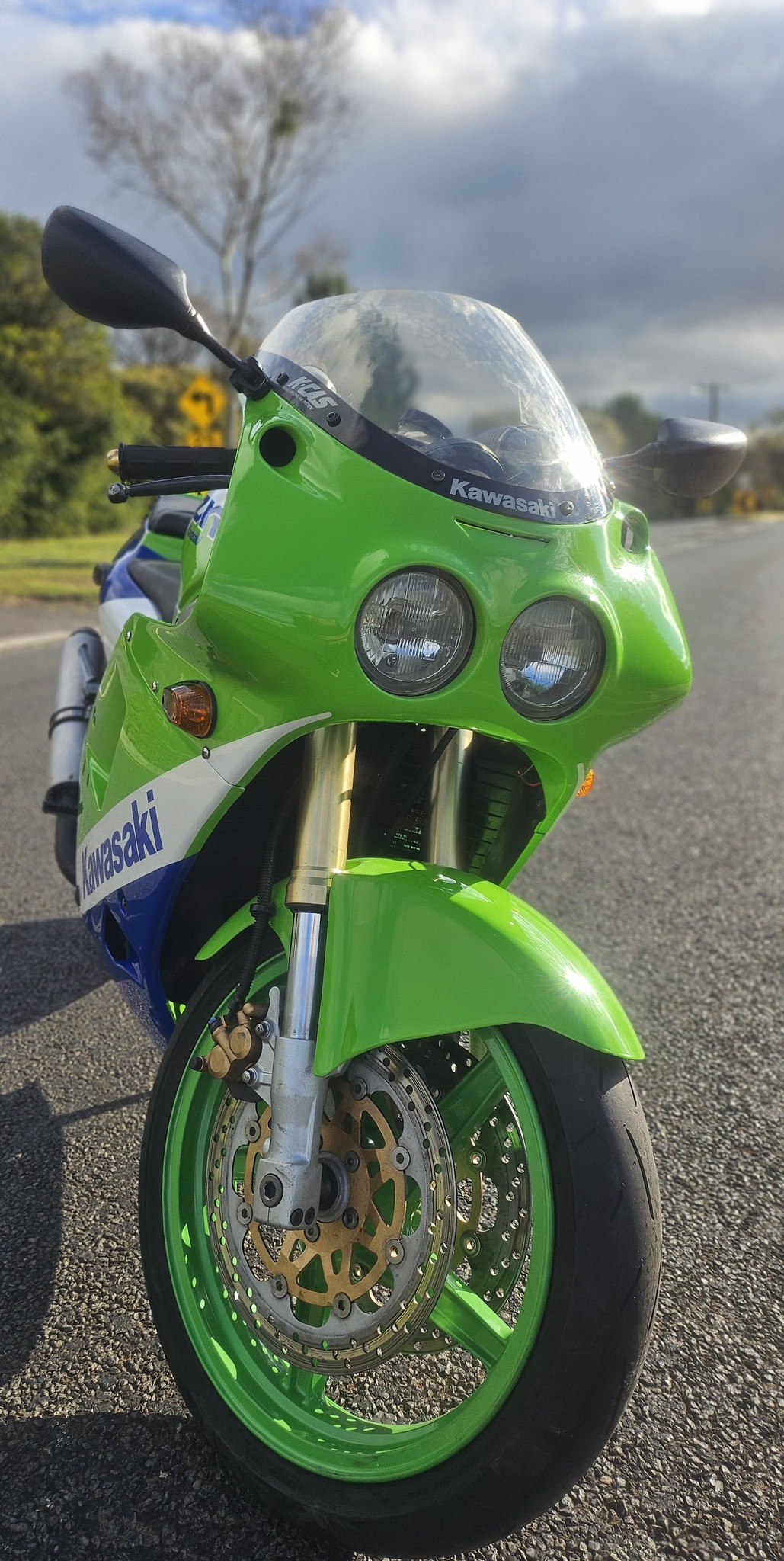 1989 Kawasaki ZXR 250 for sale with full engine service
